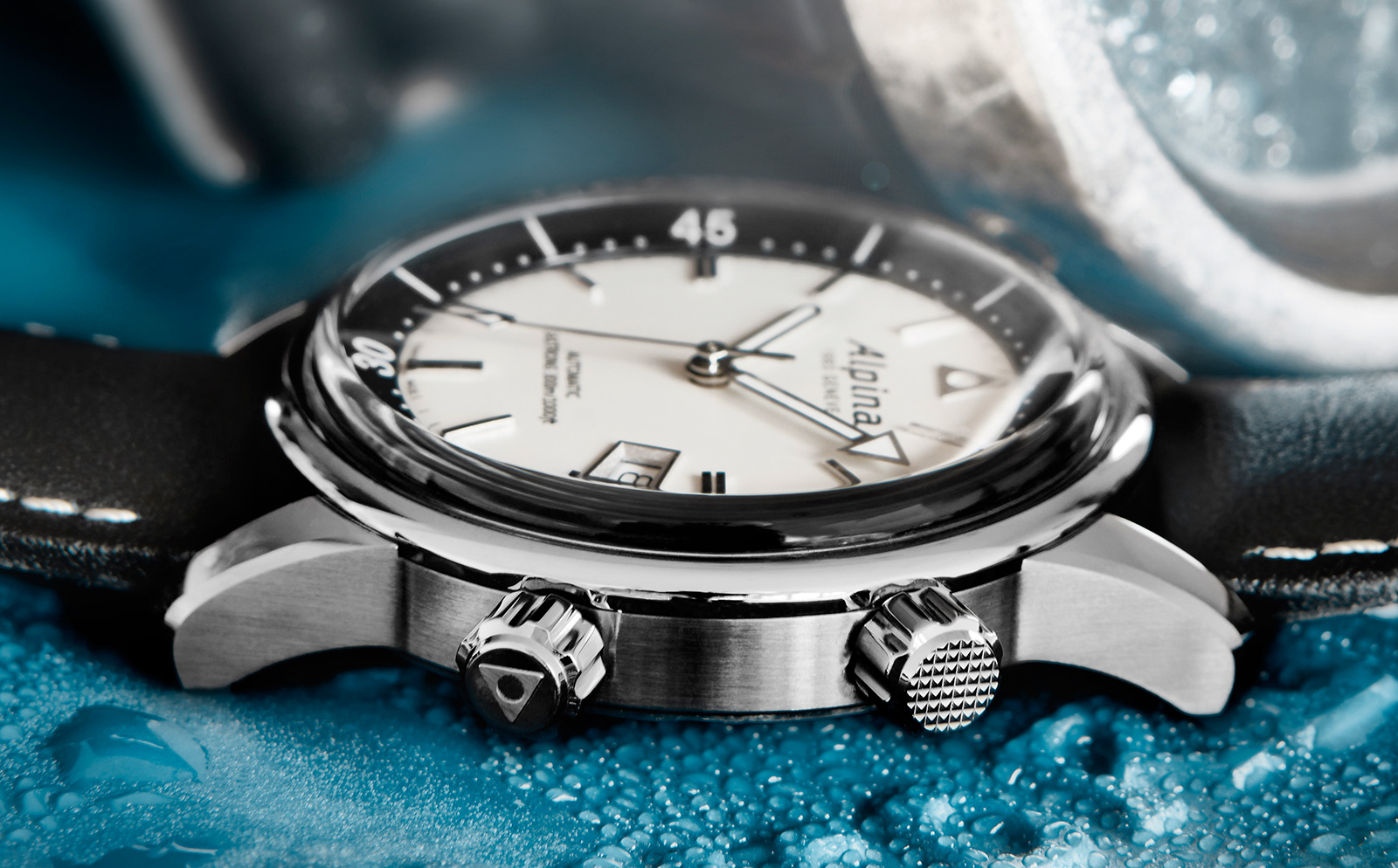 Alpina Seastrong Diver Heritage 3