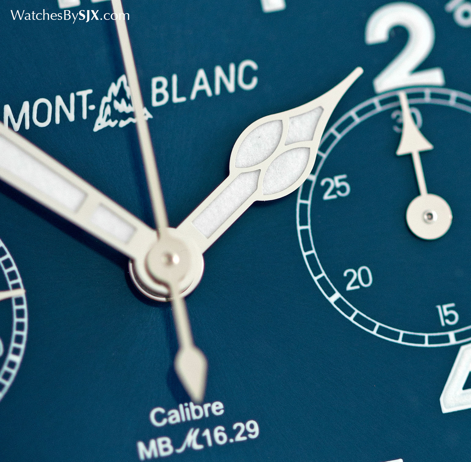 Montblanc 1858 Chronograph Tachymeter Steel 4