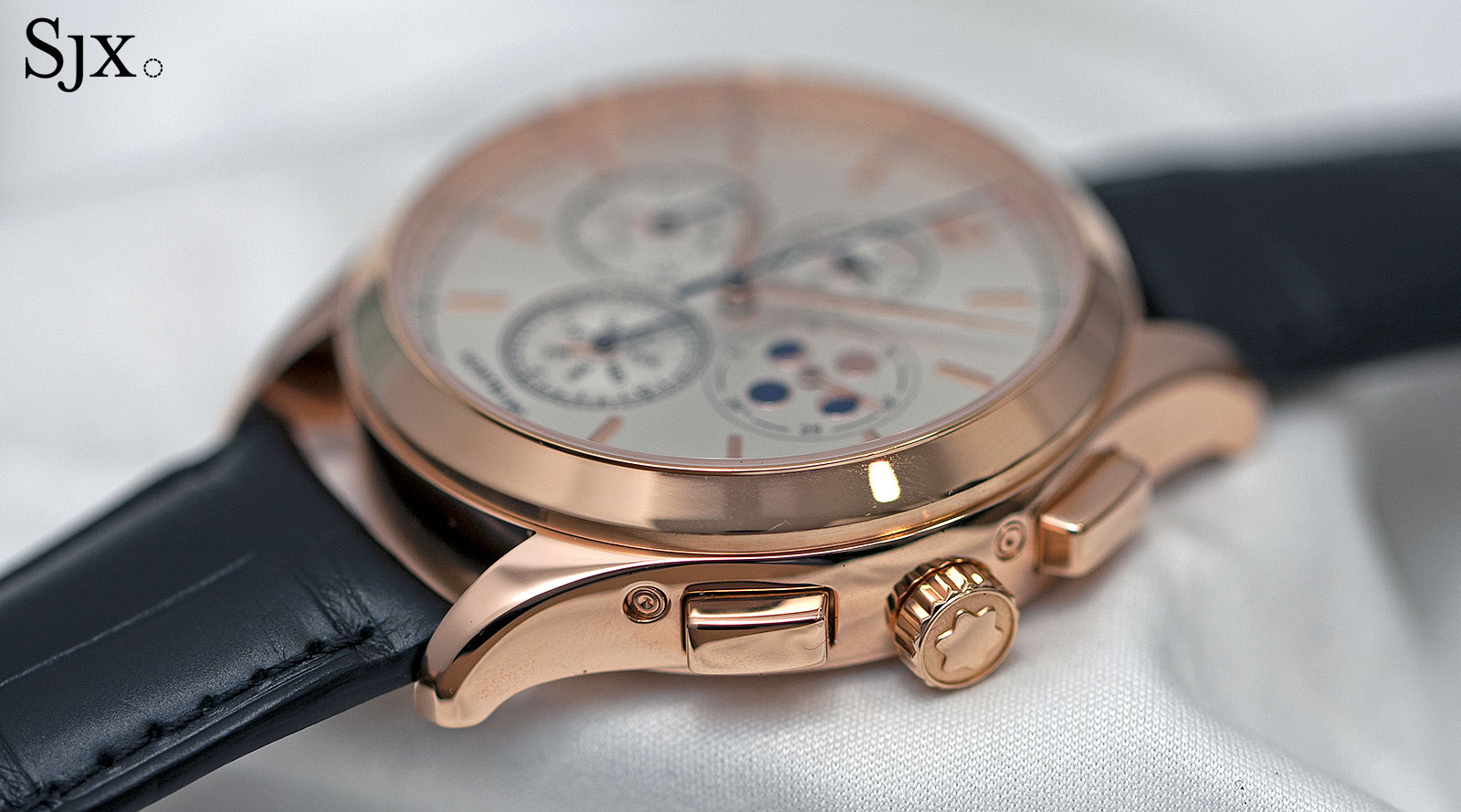 Montblanc Heritage Chronométrie Chronograph Quantième Annuel rose gold side