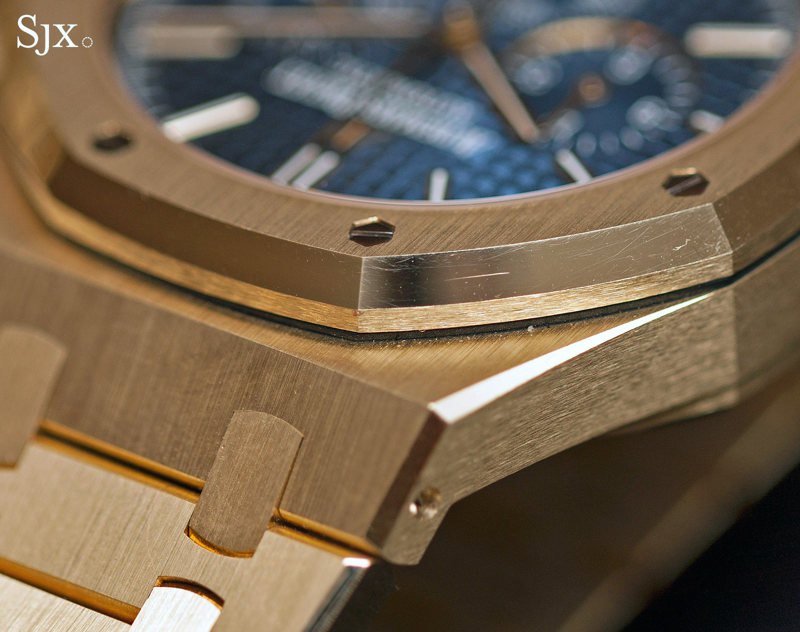 Audemars piguet cheap scratches