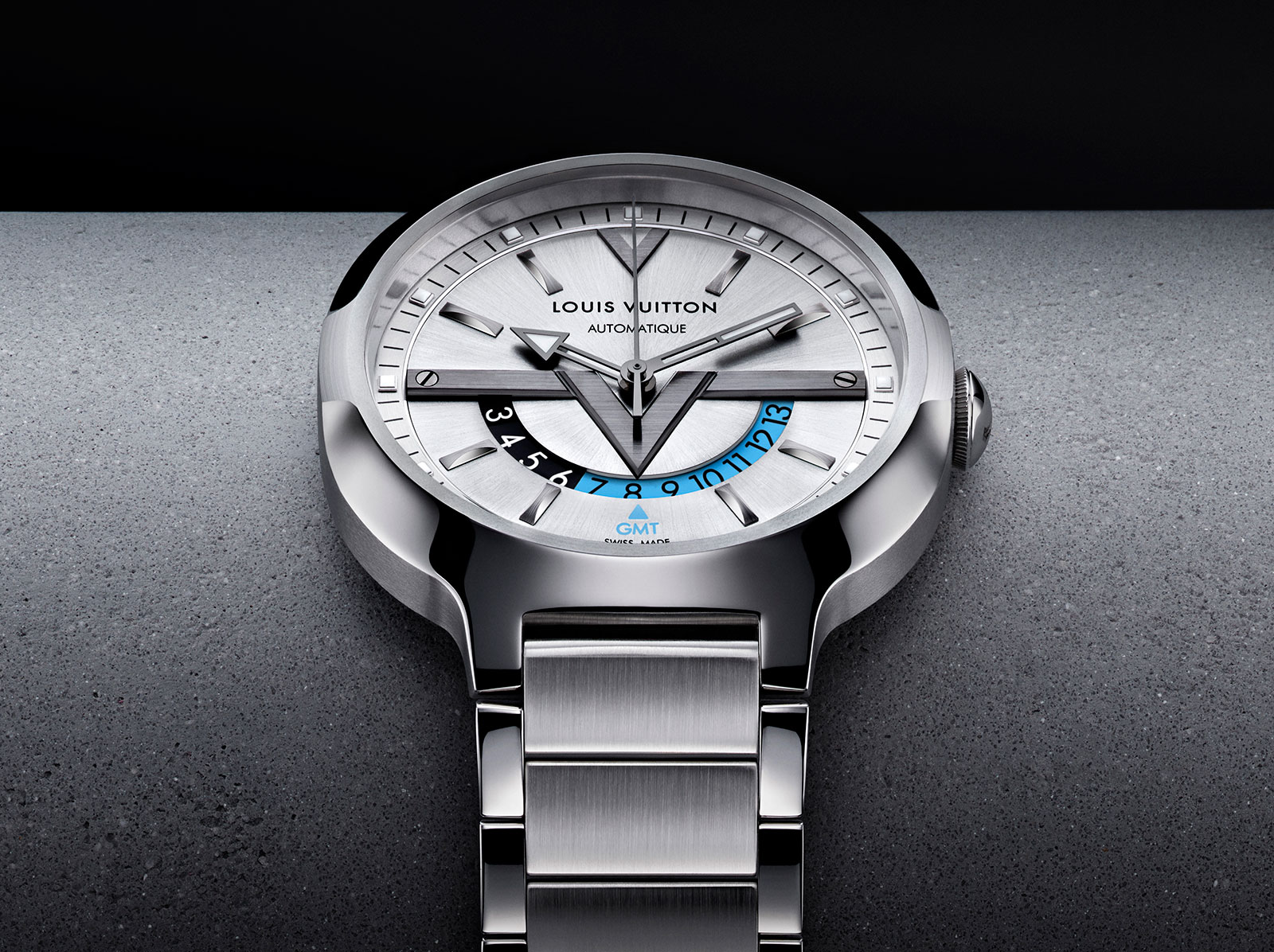 Introducing the Louis Vuitton Voyager GMT Automatic Dual Time Zone | SJX Watches