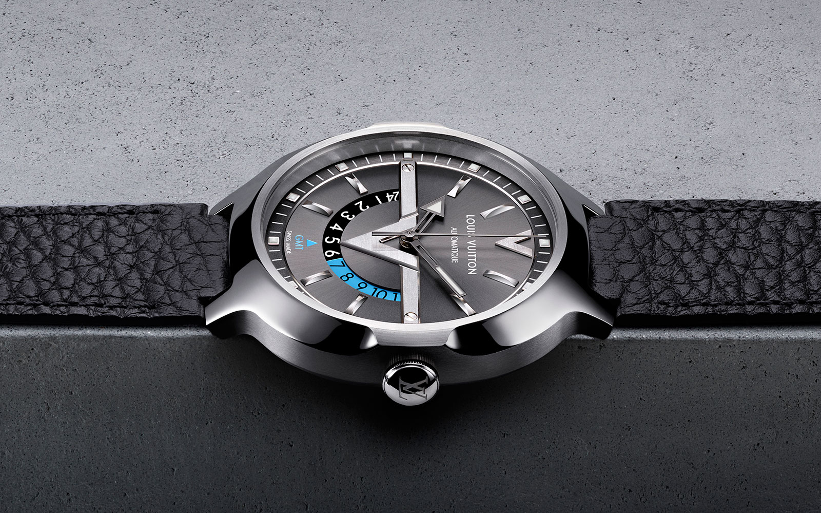 Louis Vuitton Launches Open-Worked Voyager – International Wristwatch