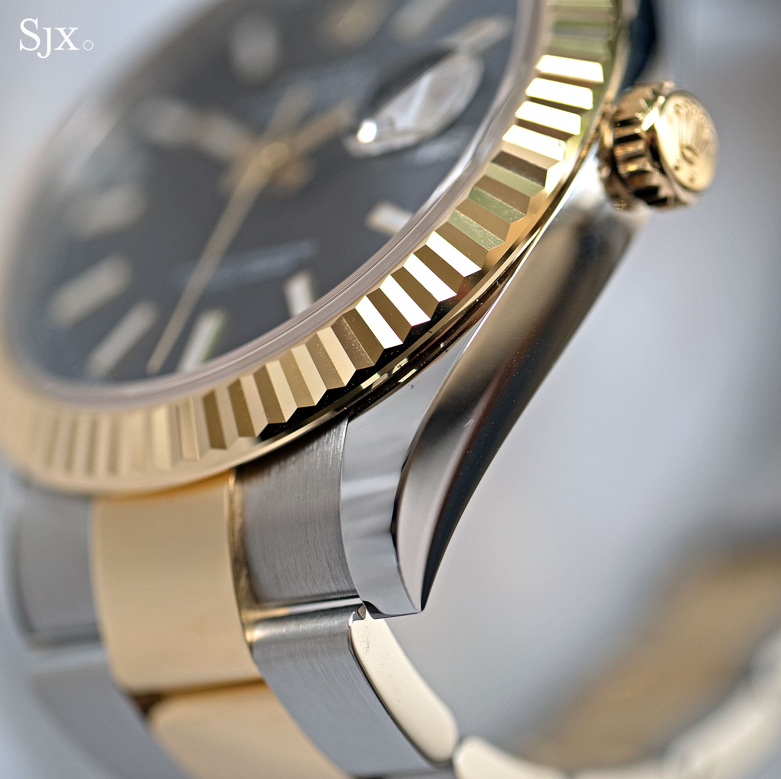 Rolex Datejust 41 Rolesor two-tone 12