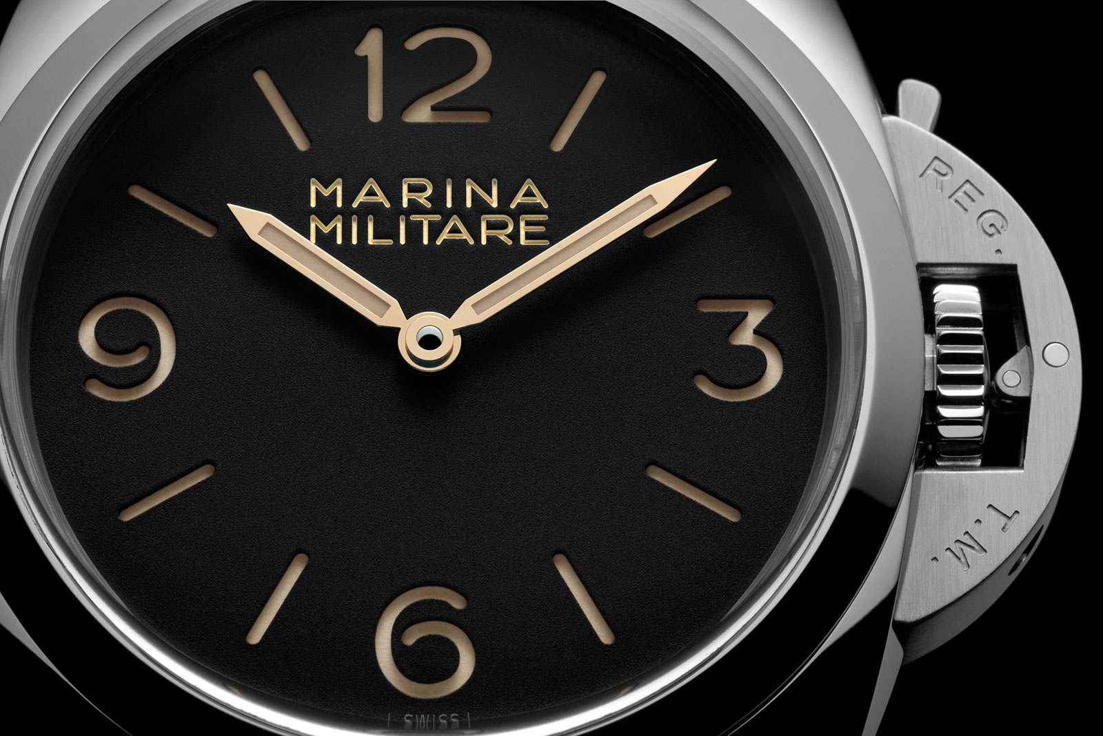 Panerai Luminor 1950 3 Days PAM673 3