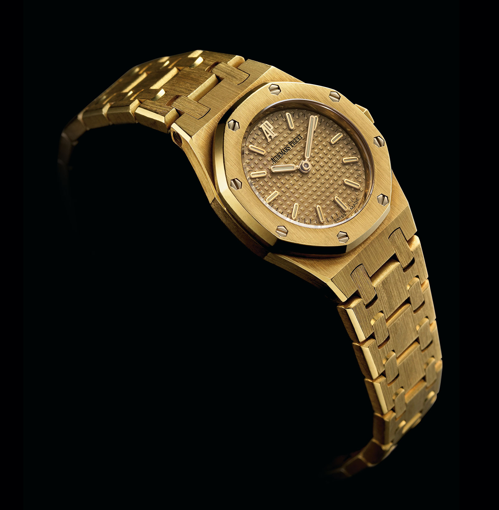 Introducing the Audemars Piguet Royal Oak Frosted Gold for Ladies