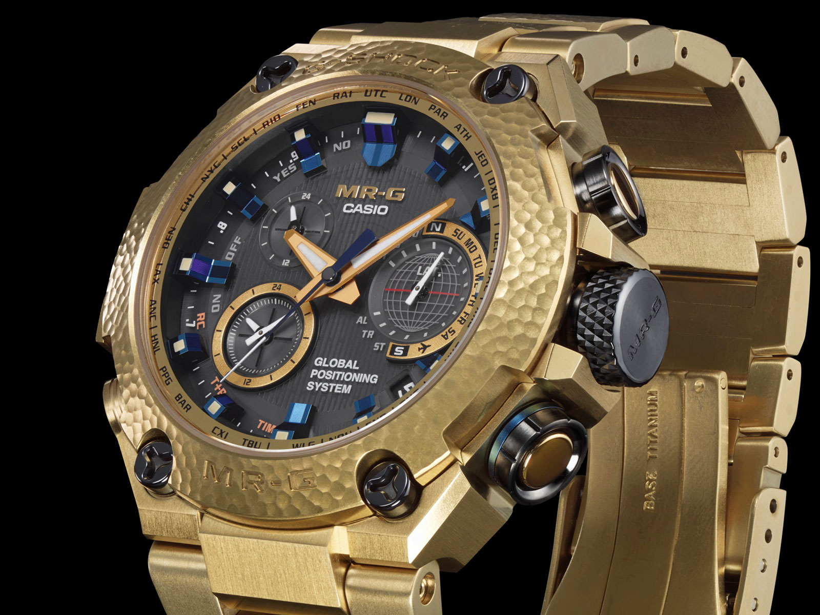 Casio G-Shock MR-G Gold Hammer Tone 3