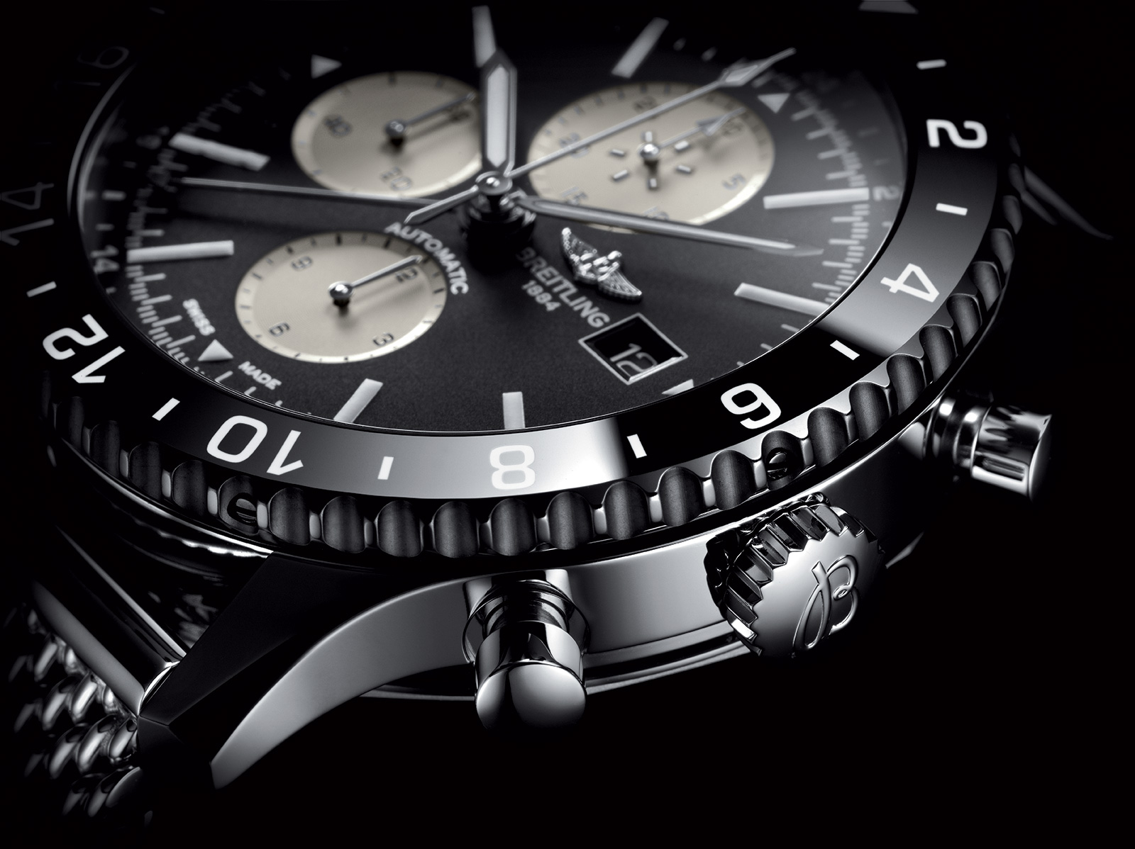 Breitling chronoliner black outlet steel