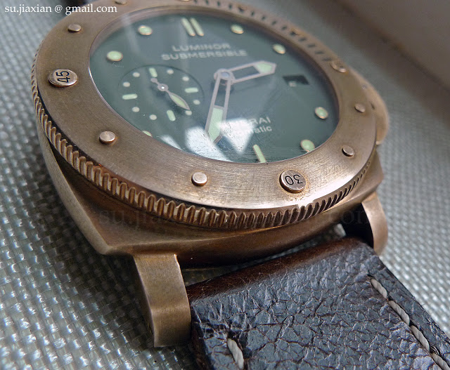 Exploring The Patina Of The Panerai Submersible Bronzo PAM382