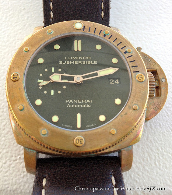 Up Close With The Incredible Patina Of The Panerai PAM382 Bronzo