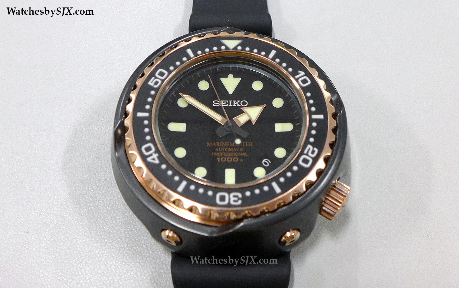 Hands On With The New Seiko Marinemaster 1000 m Emperor Tuna