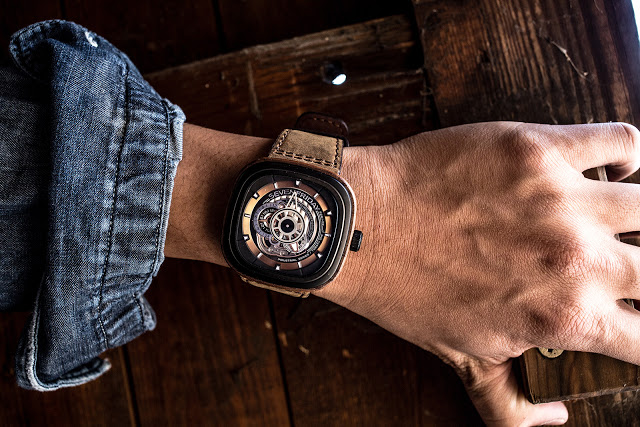 Sevenfriday made online in