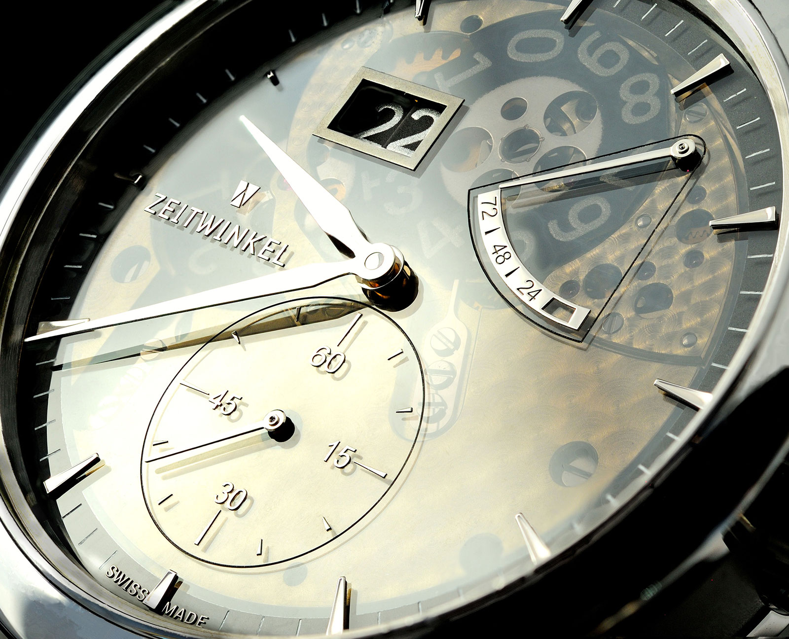 Introducing The Zeitwinkel 273 Saphir Dressed Up With A Sapphire