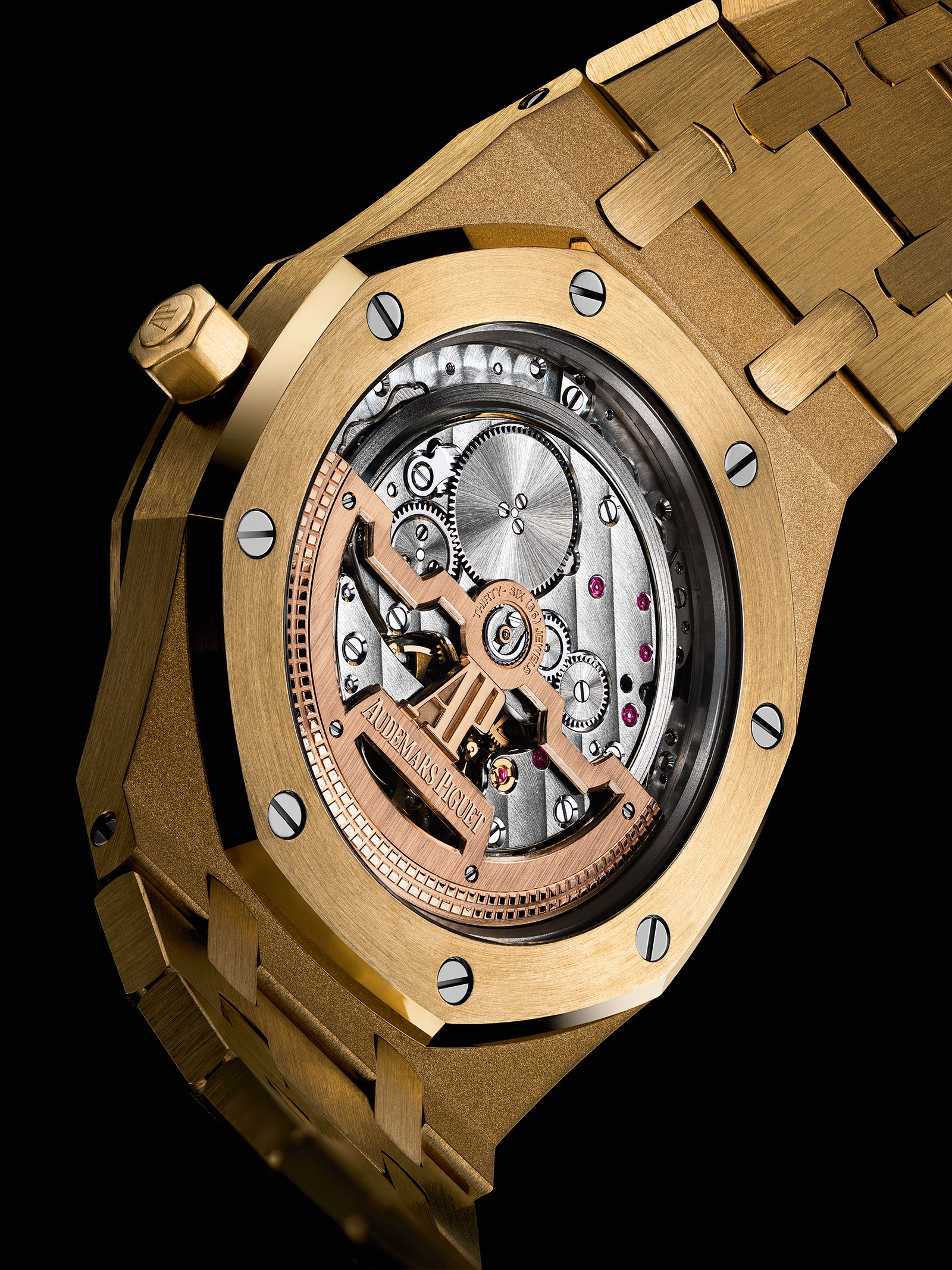 Audemars Piguet Royal Oak Extra-Thin Yellow Gold 1