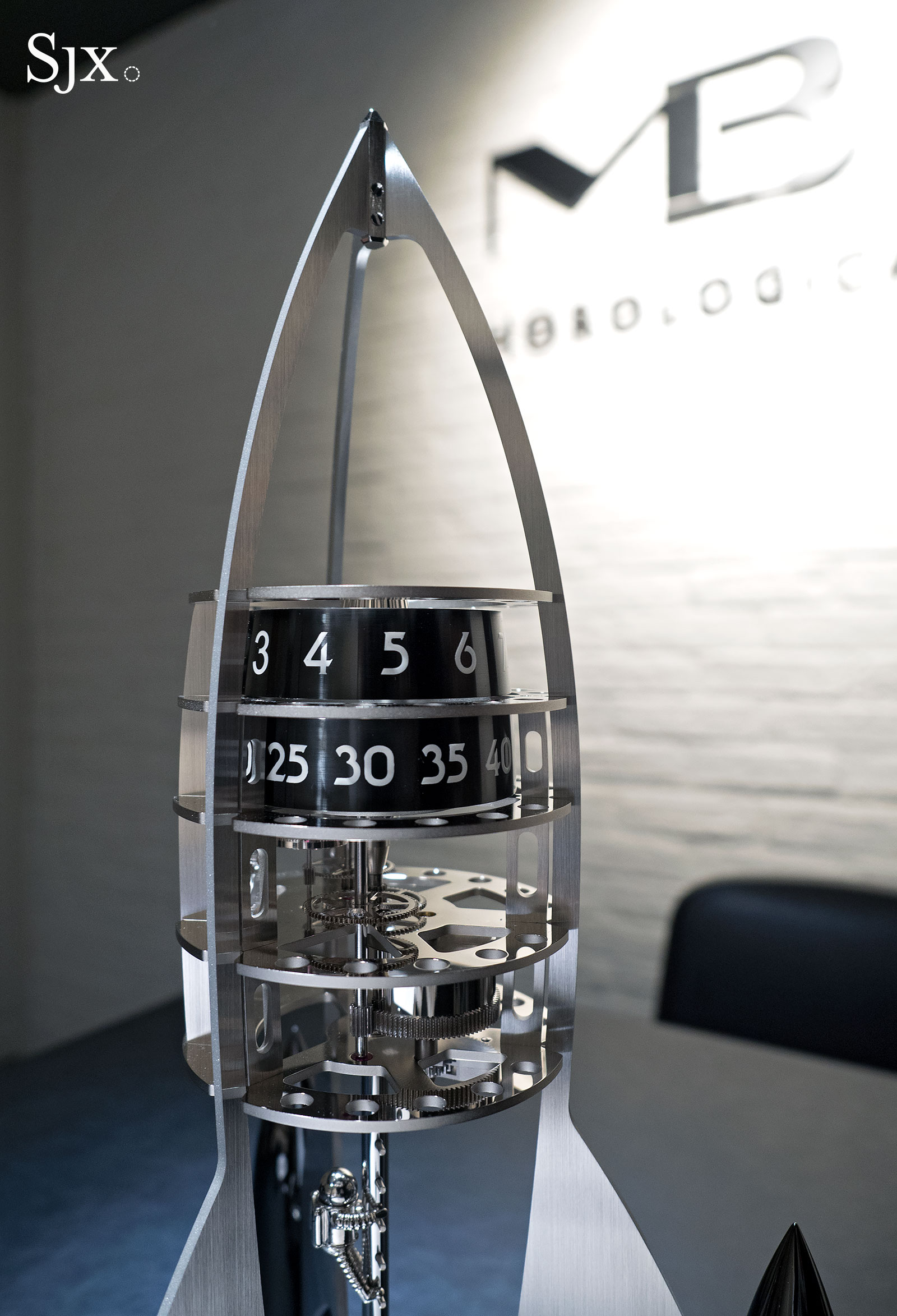 MB&F Destination Moon Rocket Clock 15