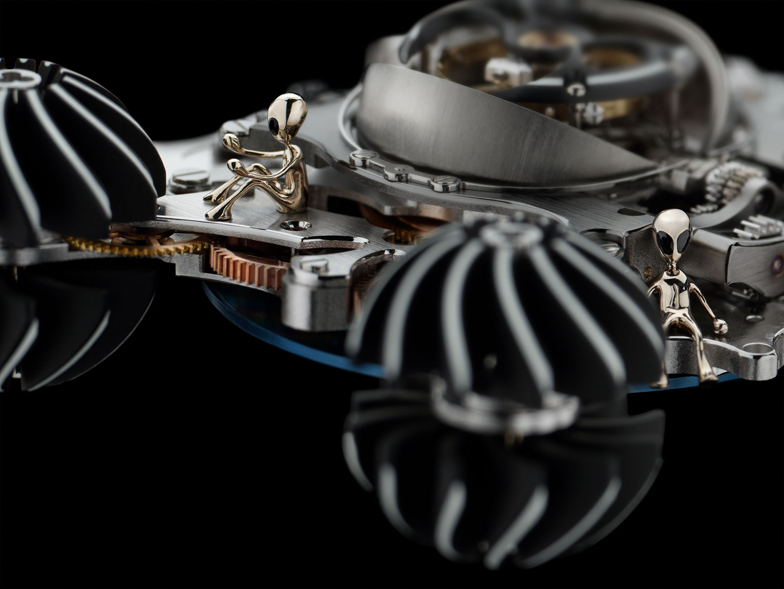 MB&F HM6 Alien Nation 2