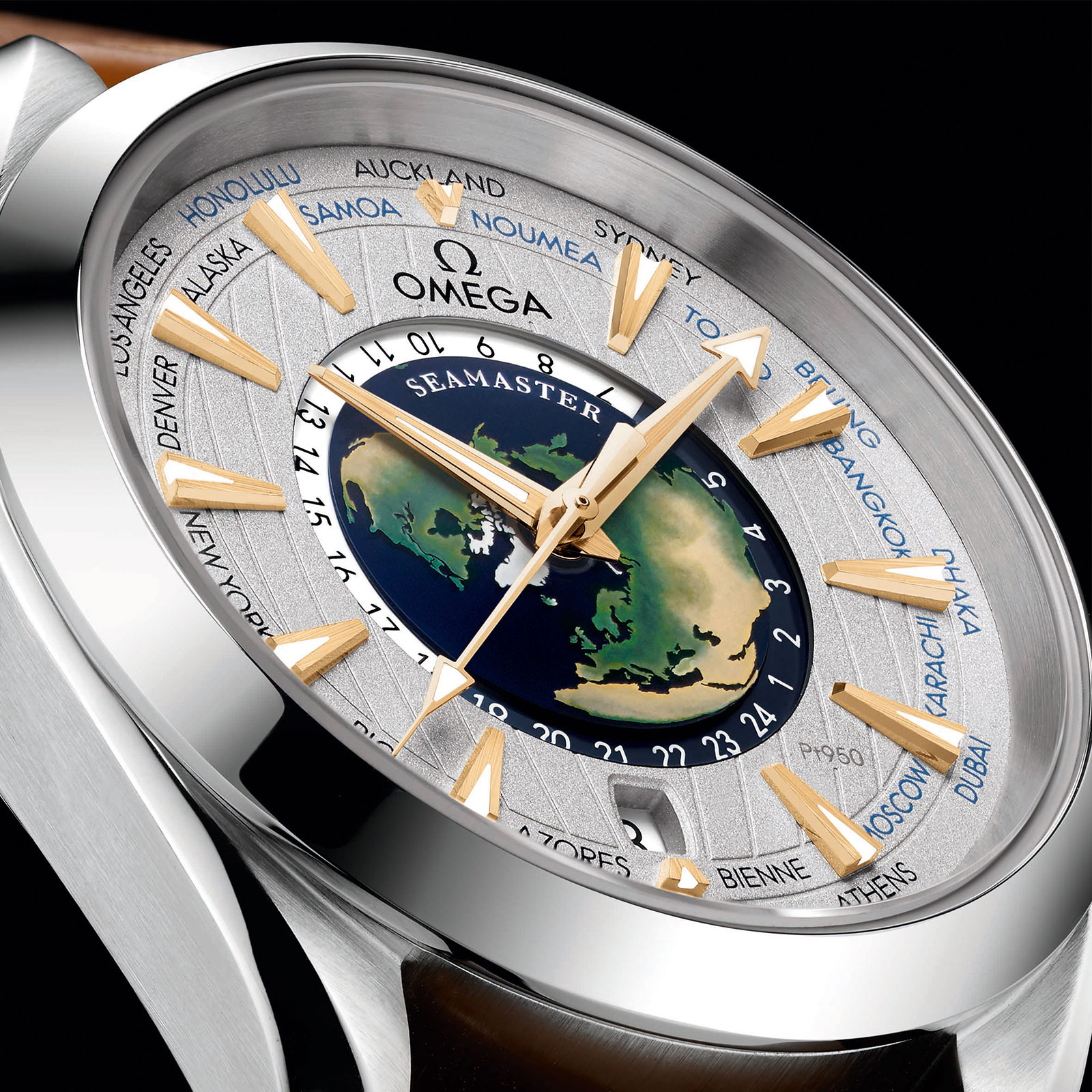 Omega Seamaster Aqua Terra Worldtimer platinum 4