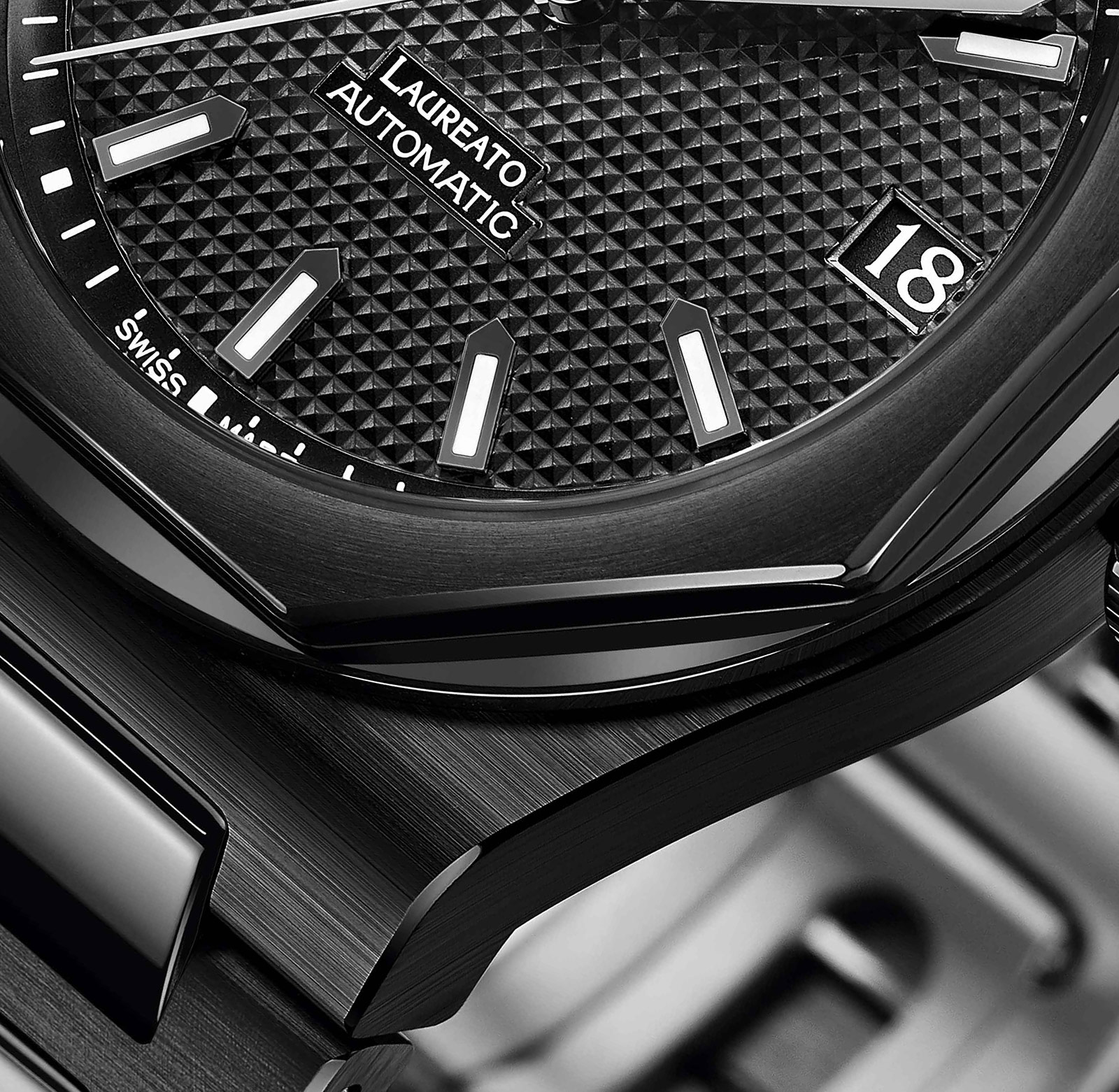 Girard-Perregaux Laureato ceramic 2