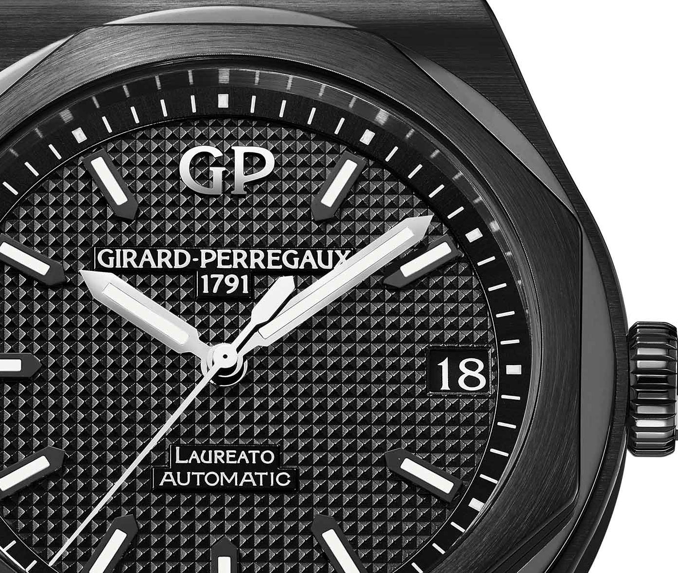 Girard-Perregaux Laureato ceramic 3