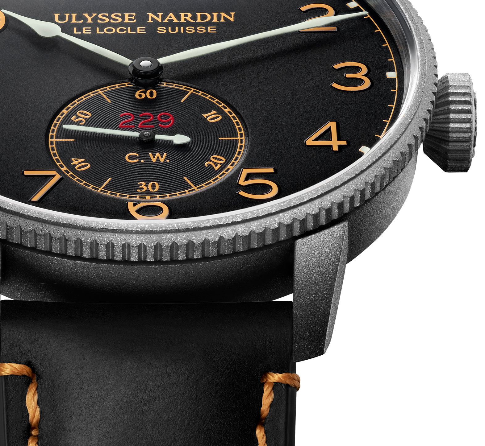 Ulysse-Nardin-Marine-Torpilleur-Military-Black.jpg