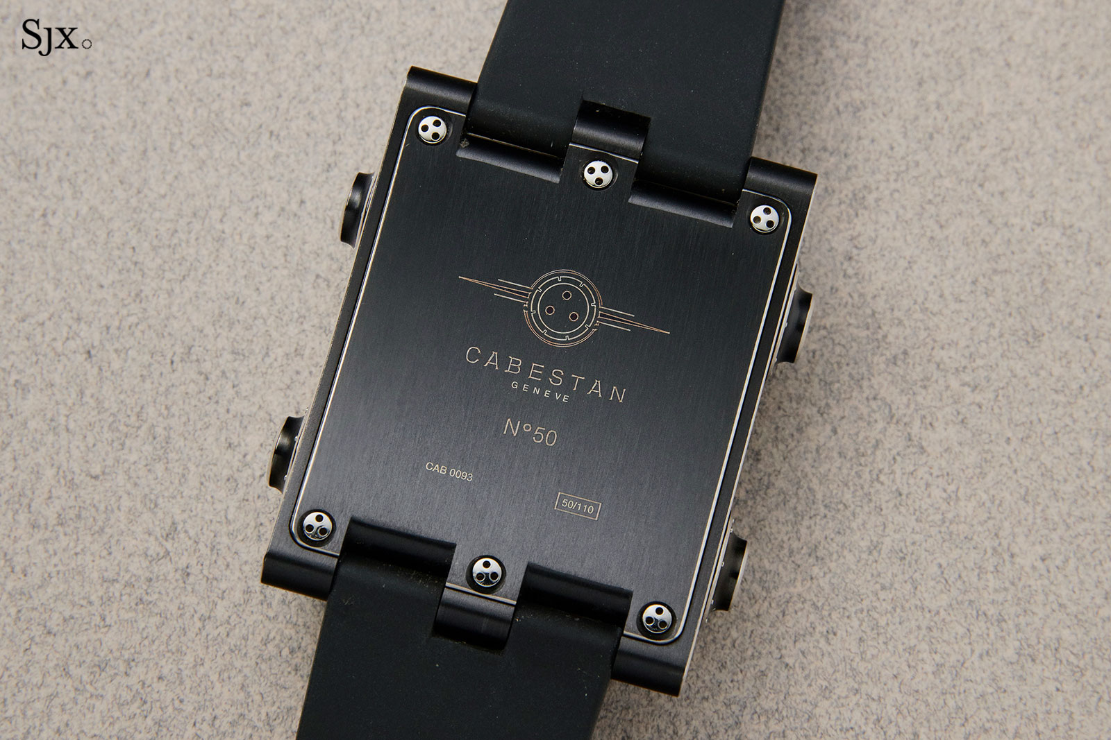 Cabestan vertical tourbillon Phillips 3