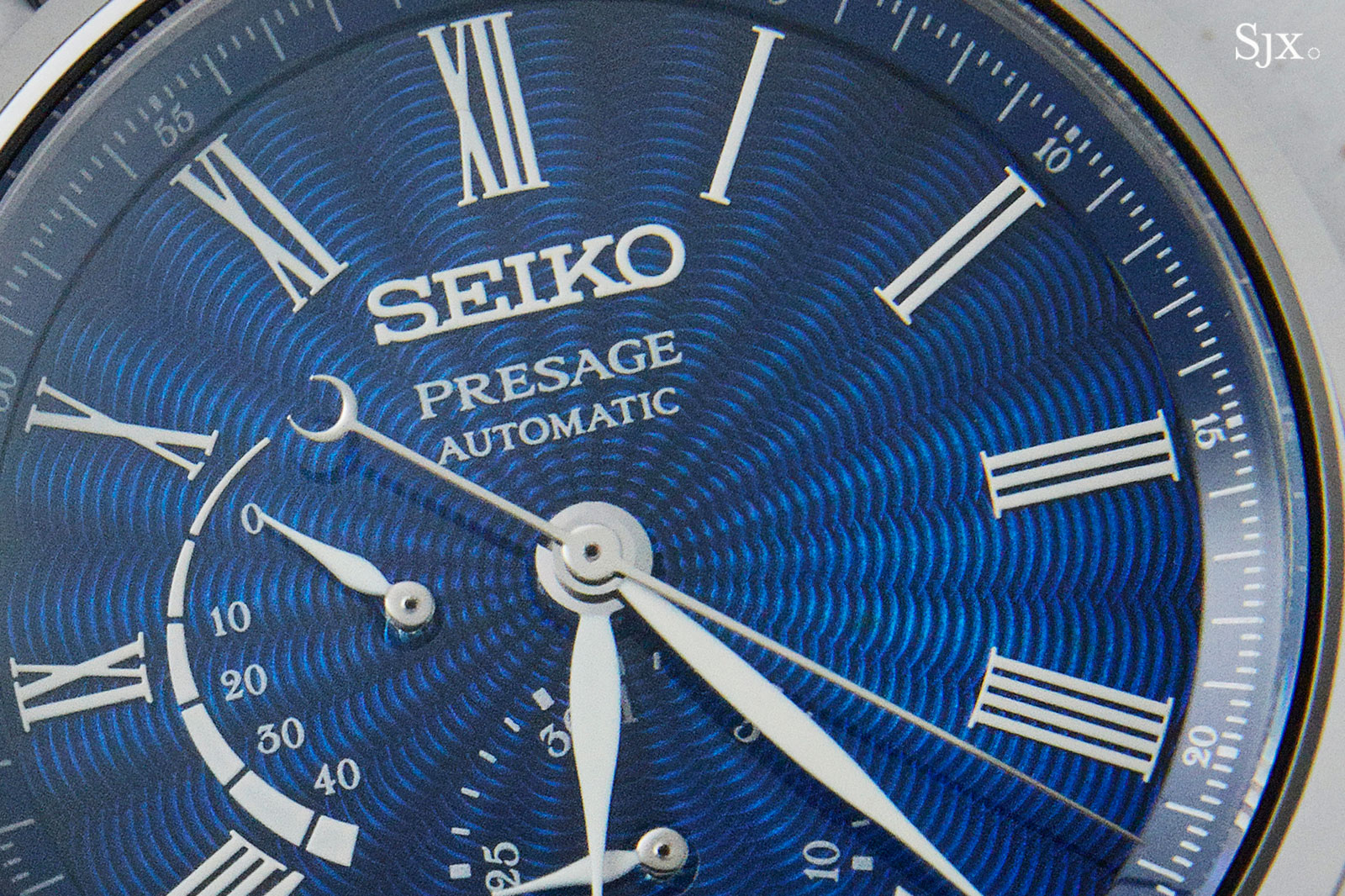 Hands On with the Seiko Presage Shippo Enamel SPB073J1 and SPB075J1 SJX Watches