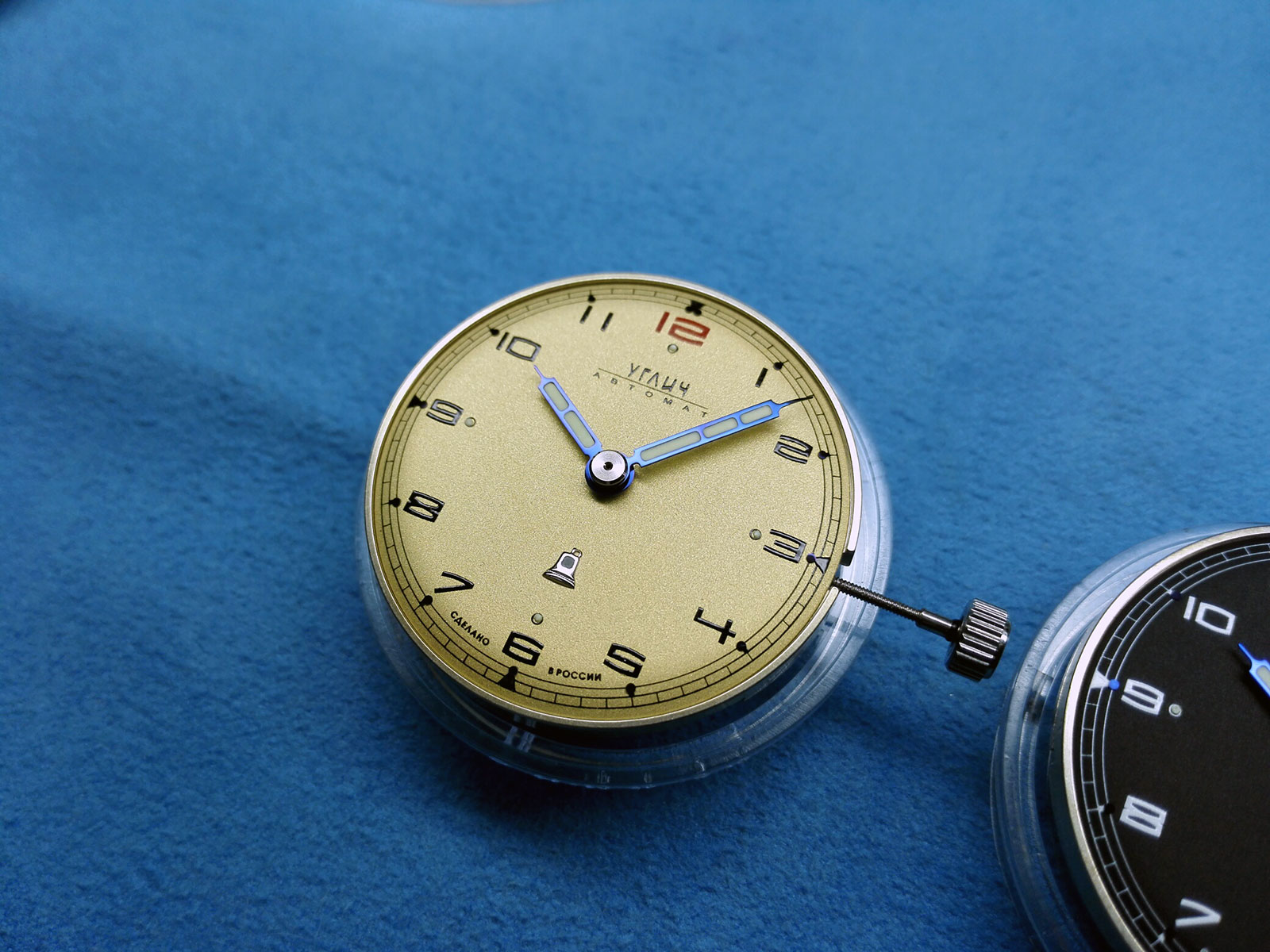 Colibrica Design Uglich automatic watch 1