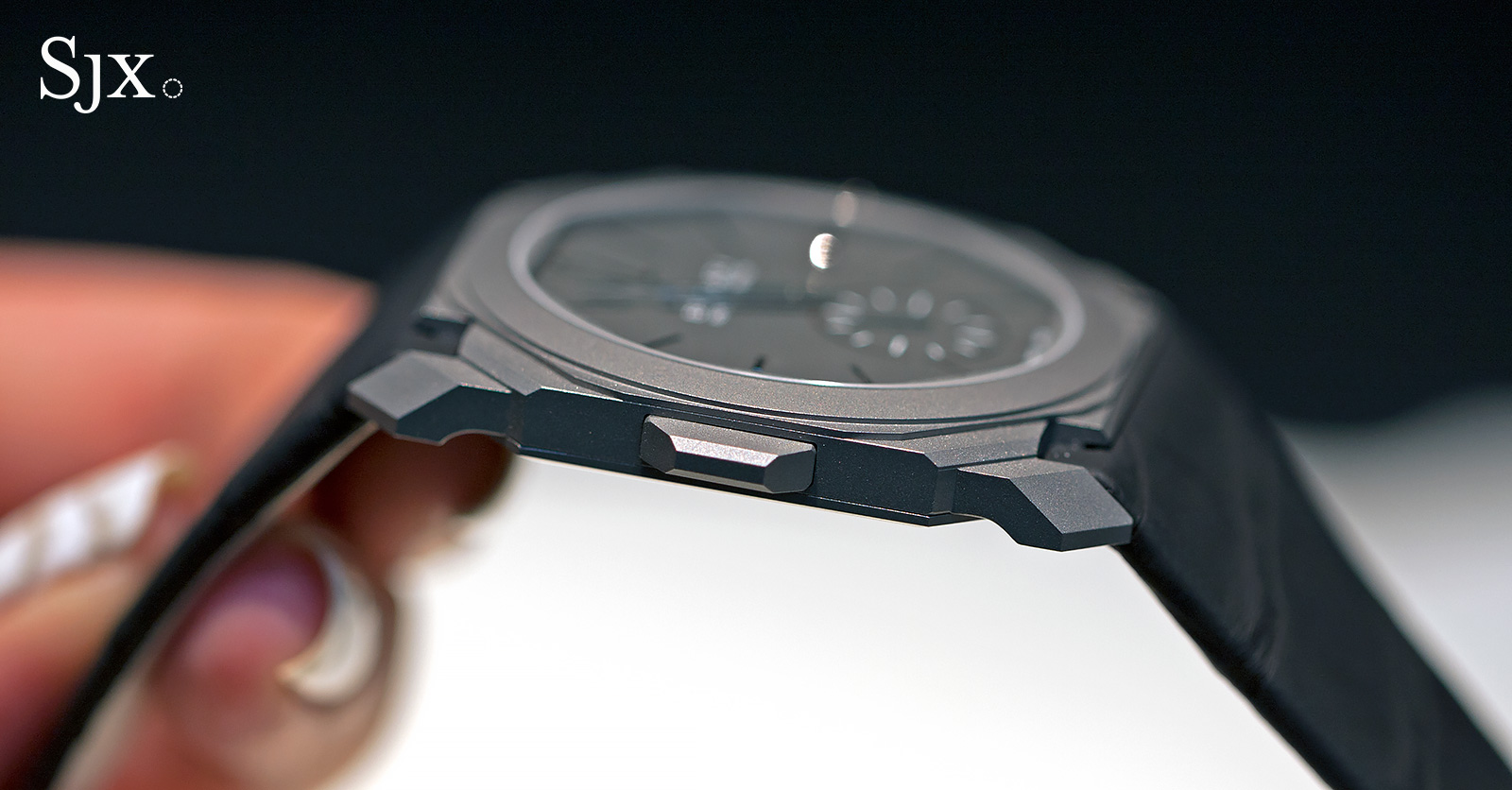 Hands-On with the Bulgari Octo Finissimo – The World's Thinnest Minute  Repeater | SJX Watches