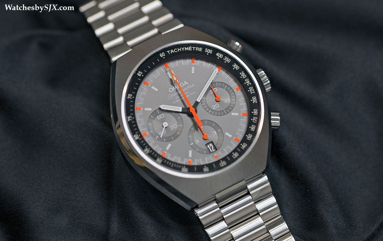 Omega speedmaster best sale mark ii racing