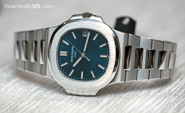 Patek Philippe Introduces the Nautilus Ref. 5711/1A in Olive