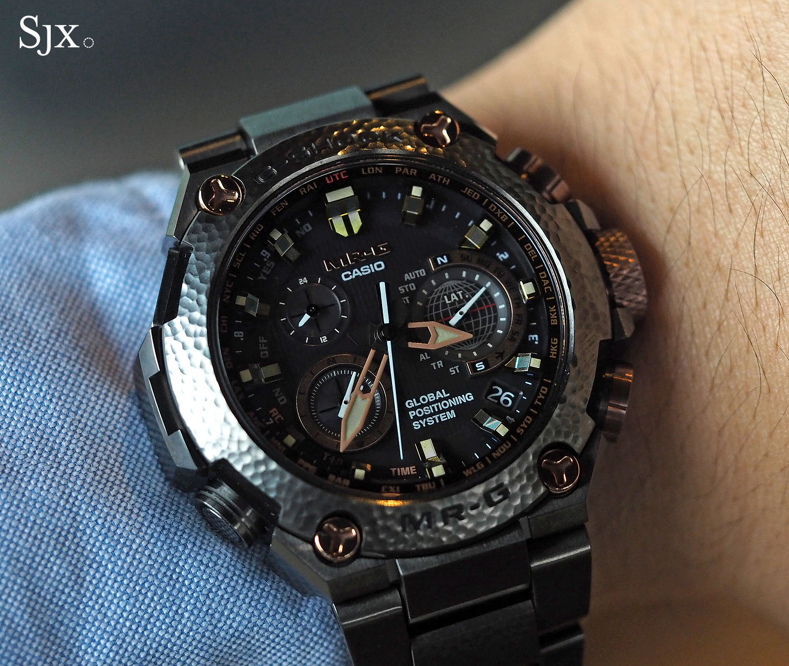 A Detailed Look At The G Shock Mr G 20th Anniversary Hammer Tone Sjx Watches