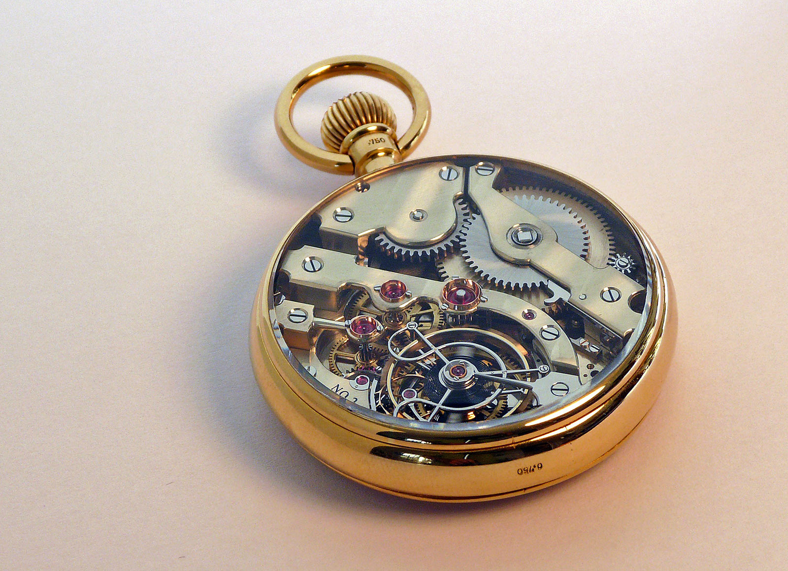 Что значат камни в часах. Карманные часы Patek Philippe Tourbillon. Часы карманные Bovet. Карманные часы Брегет. Часы карманные Christina 17.