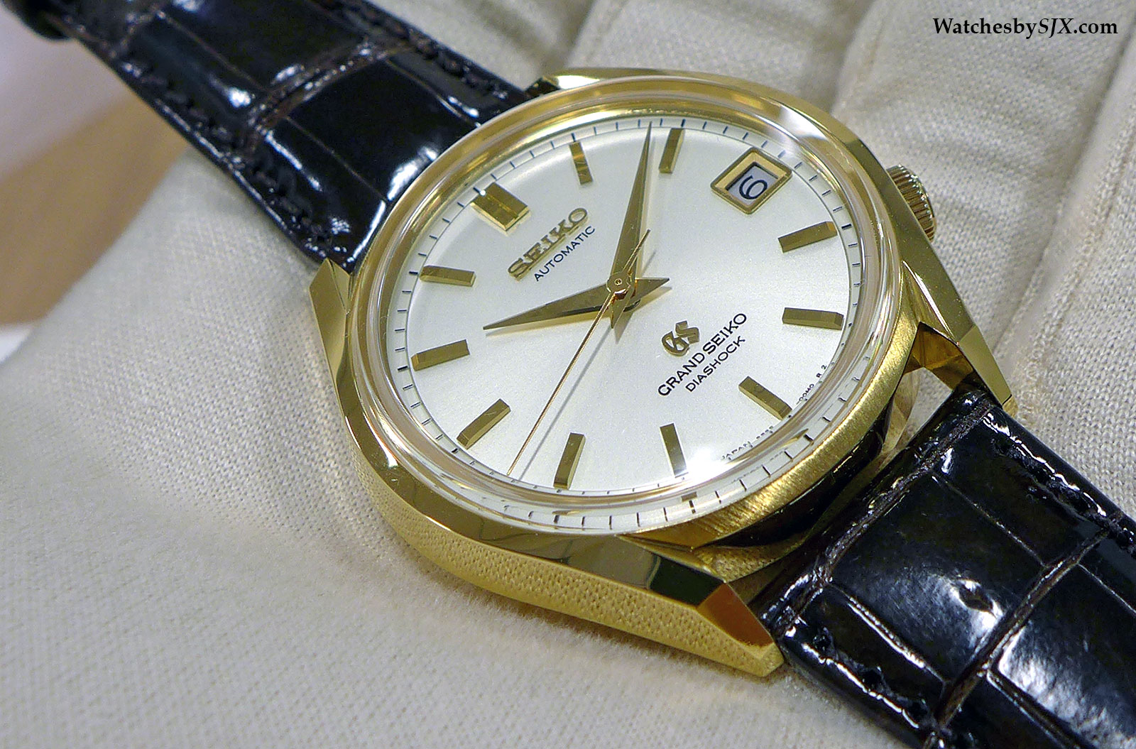 Hands-On With The Grand Seiko Historical Collection 62GS Reissue (With  Original Photos And Price) | SJX Watches