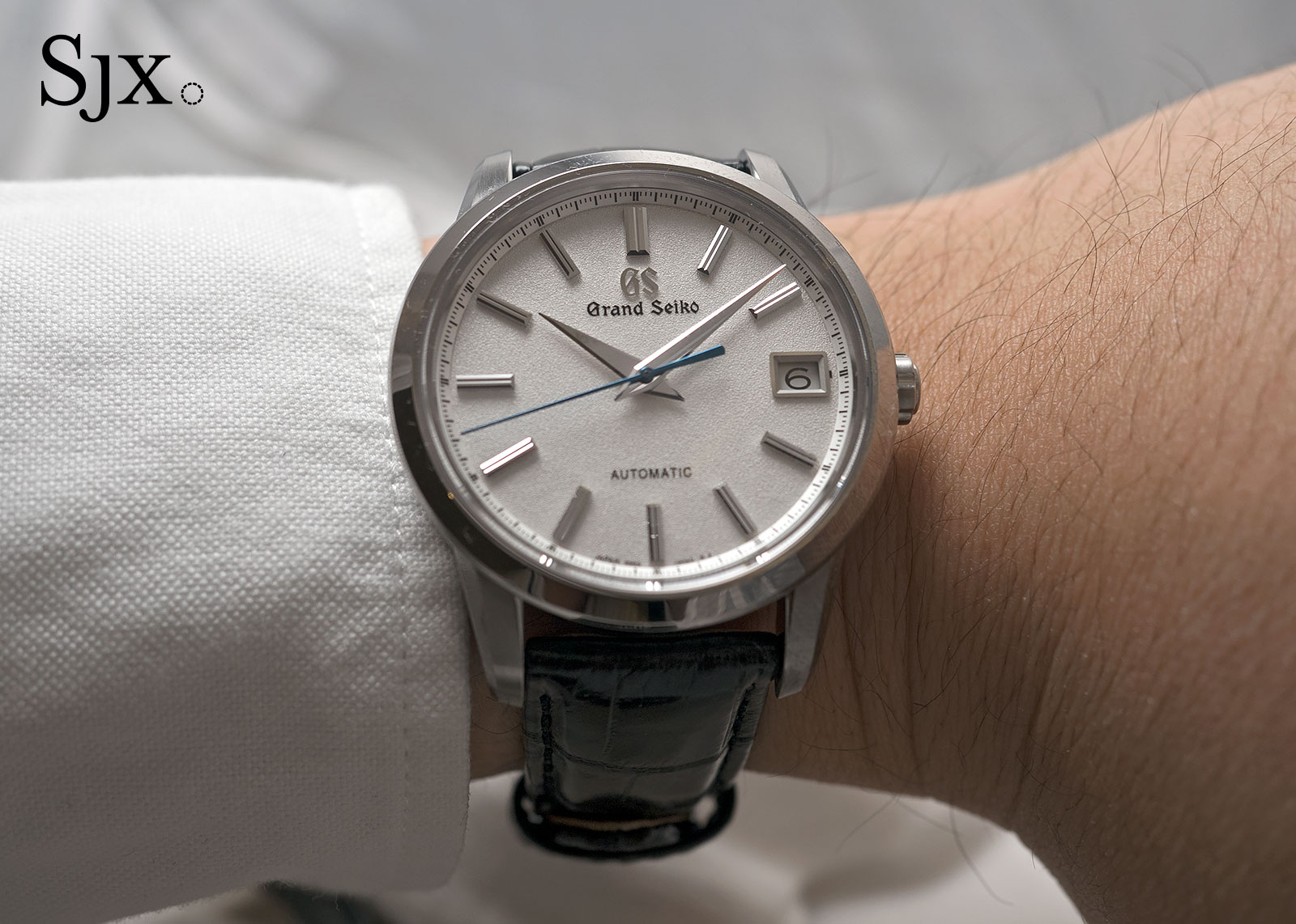 Hands-On with the Grand Seiko SBGR305, a Modern Take on the First GS of  1960 | SJX Watches