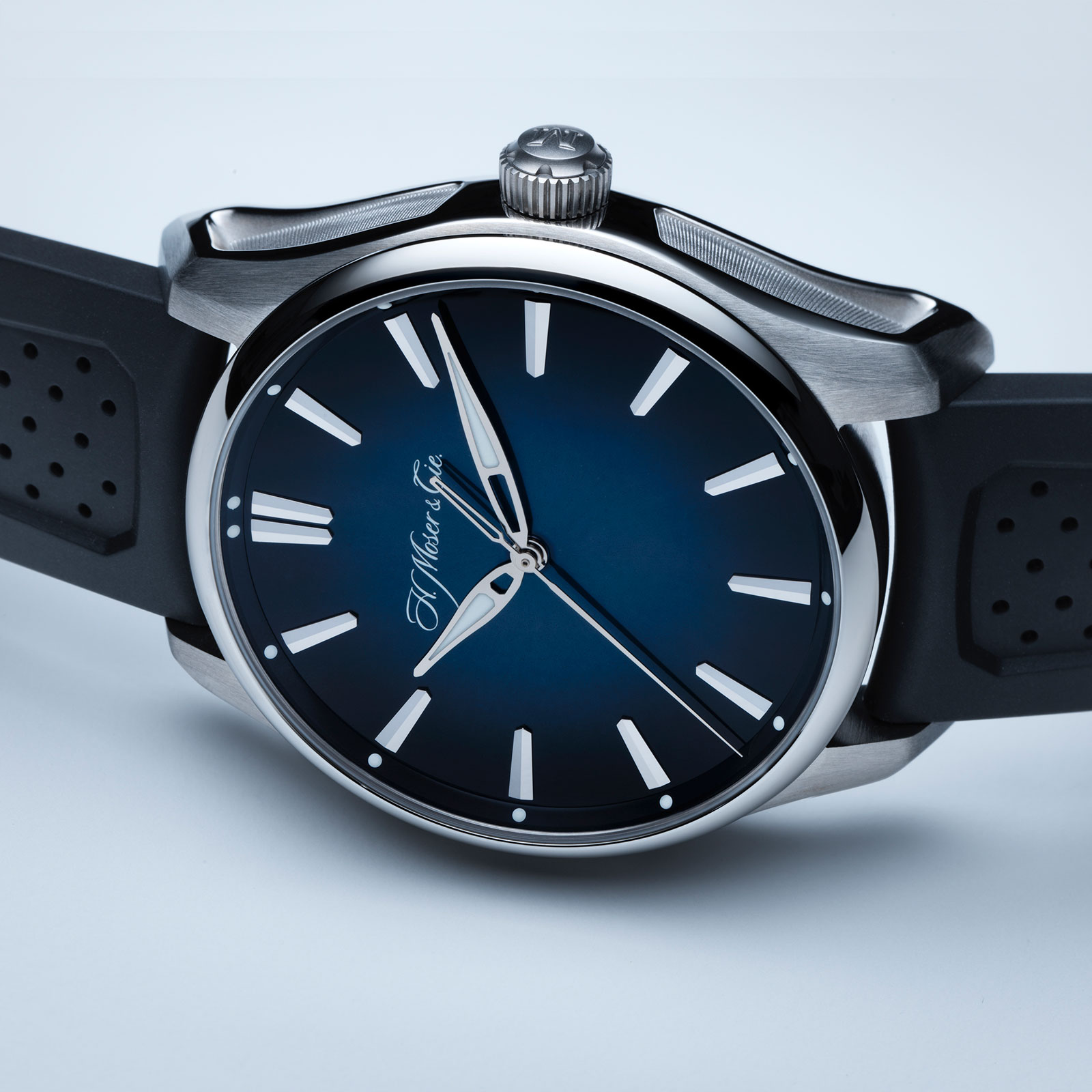 H. Moser Endeavour Moon Watch 1348-0100 - 41mm - Blue