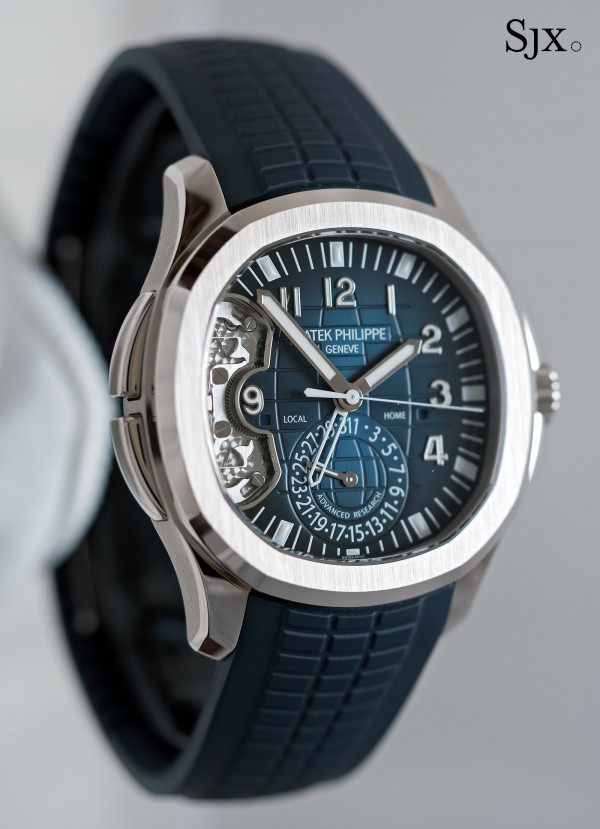 Explaining the Patek Philippe Aquanaut Travel Time Ref. 5650G Advanced ...