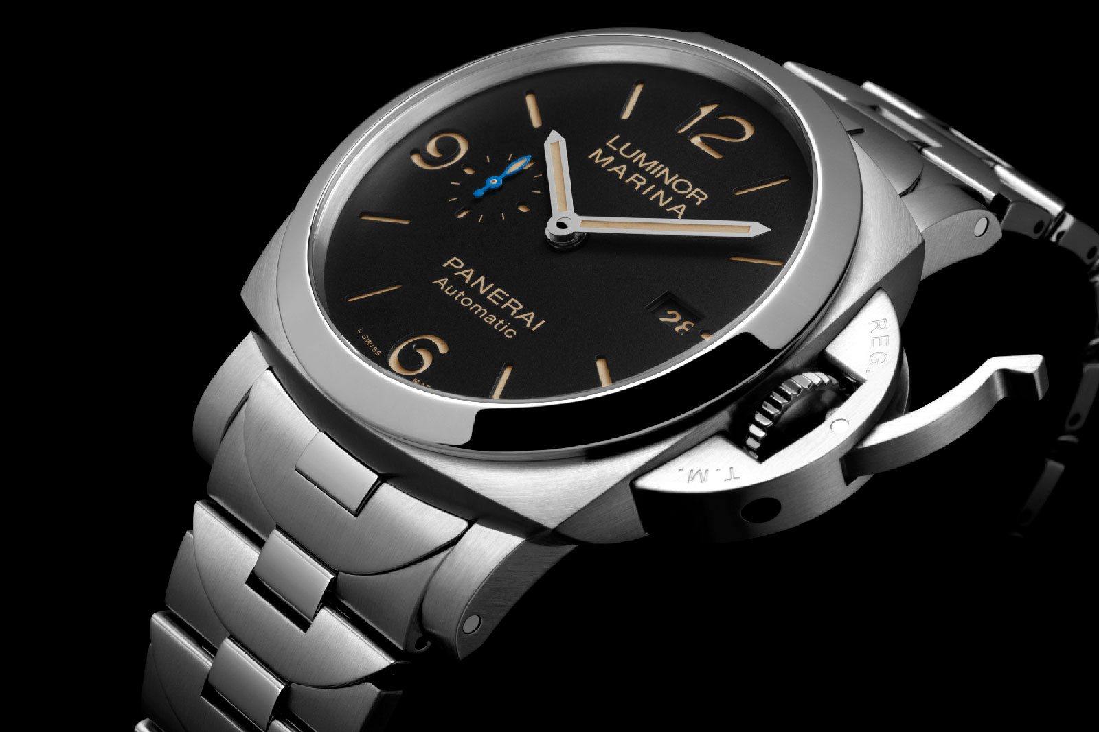 Panerai sales steel strap