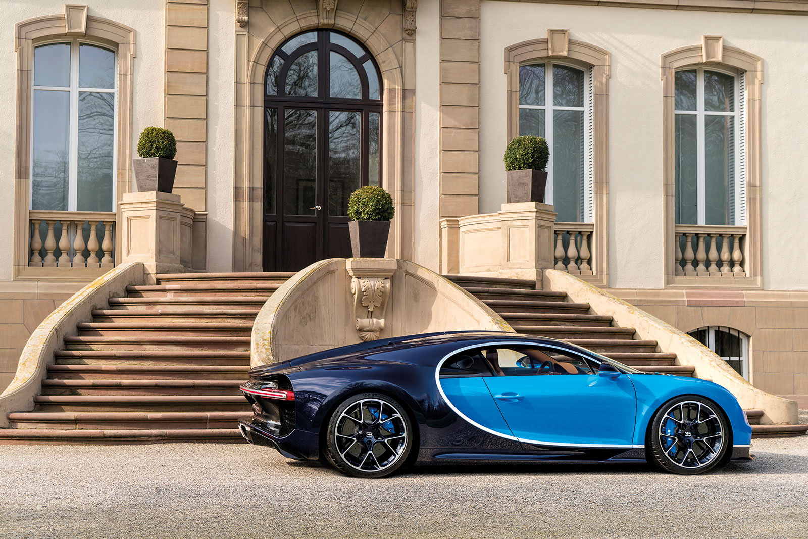 Bugatti’s Chiron Supercar Gets its Wristwatch Equivalent | SJX Watches