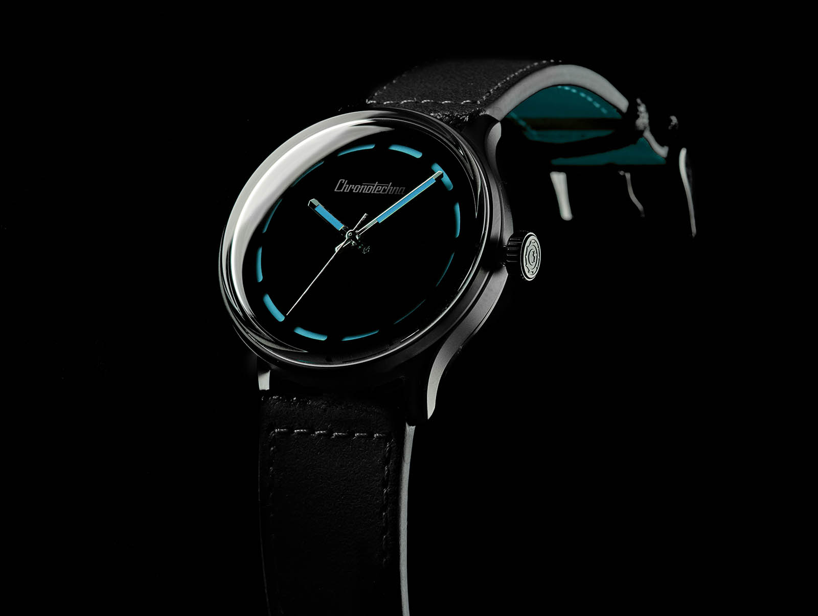 Introducing the Blackest Black Wristwatch for under US 500 SJX