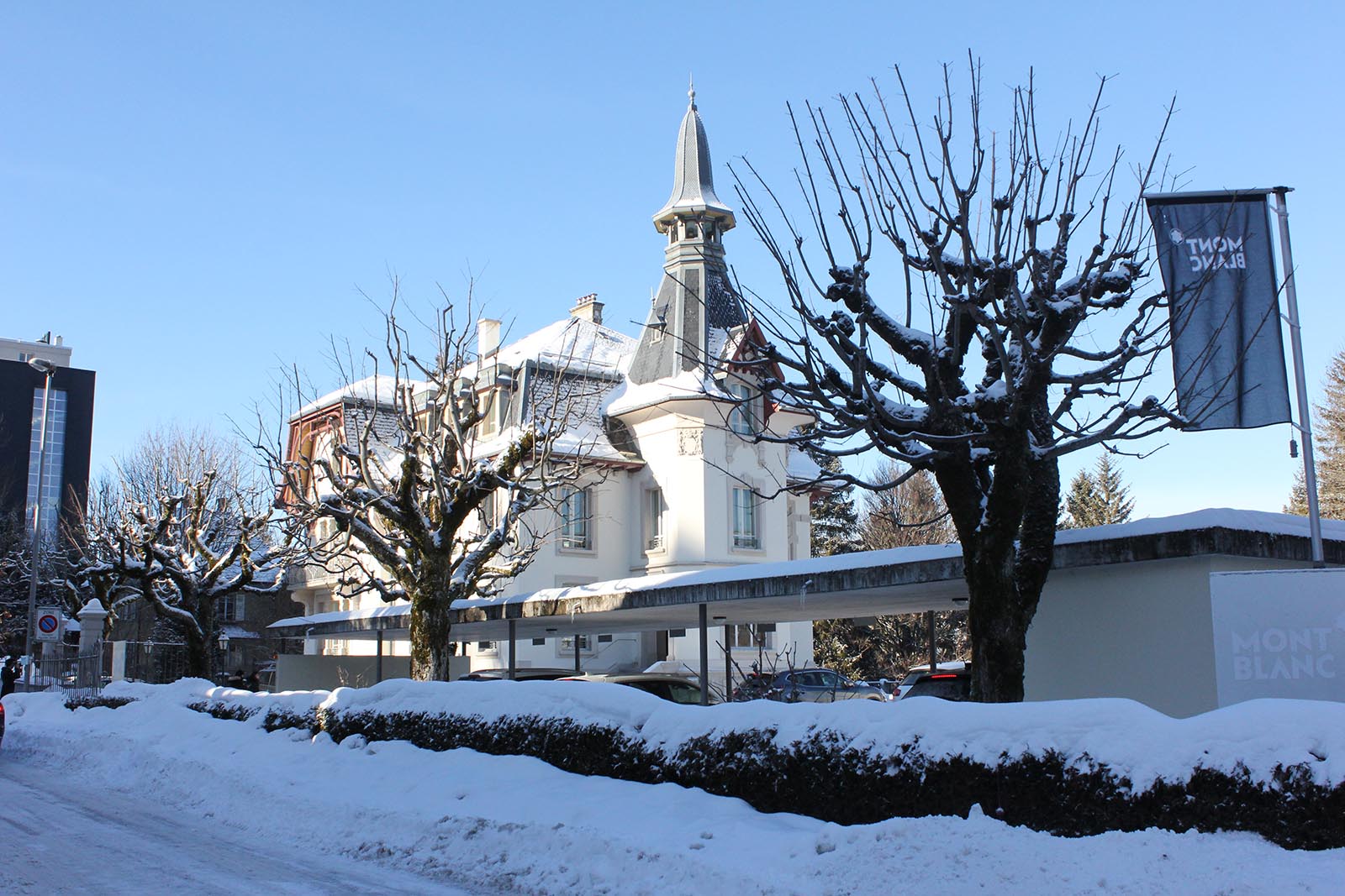 Montblanc Manufacture Le Locle 2