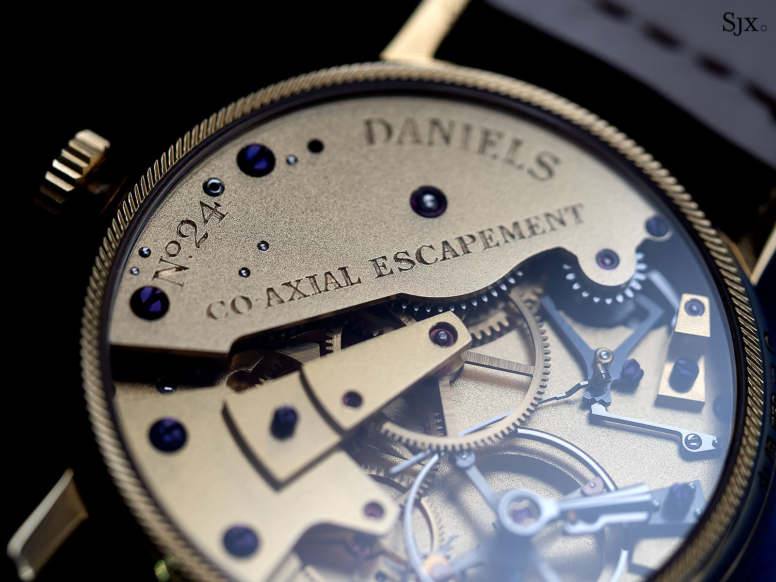 George Daniels Anniversary Watch yellow gold no24 10