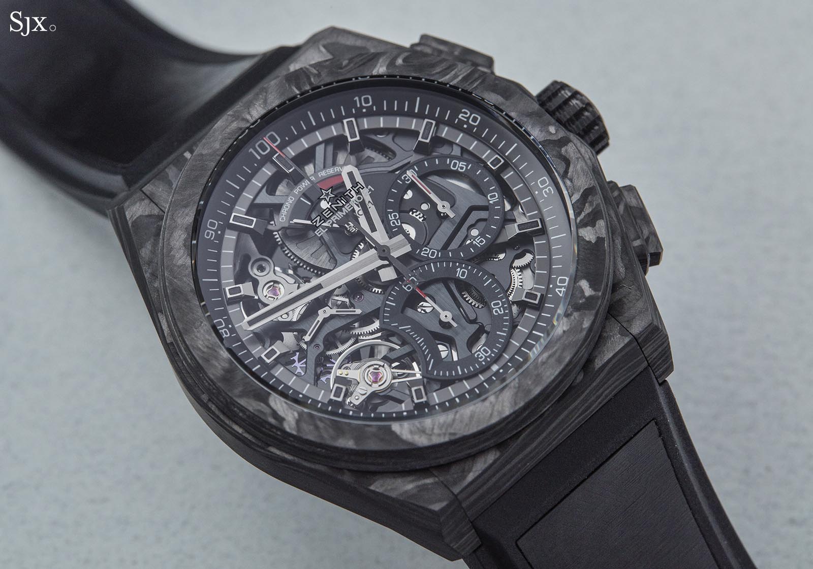 Hands-On: Zenith Defy Classic Carbon Watch Introduces All-Carbon