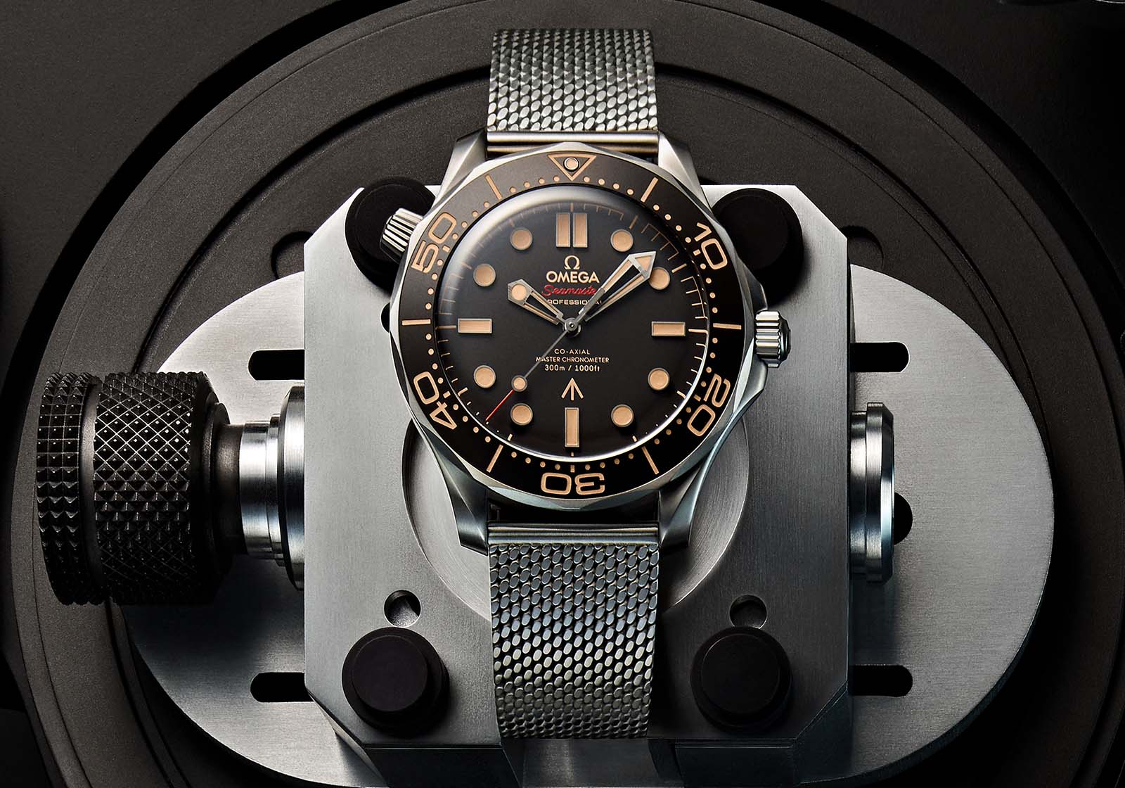 omega 007 watch