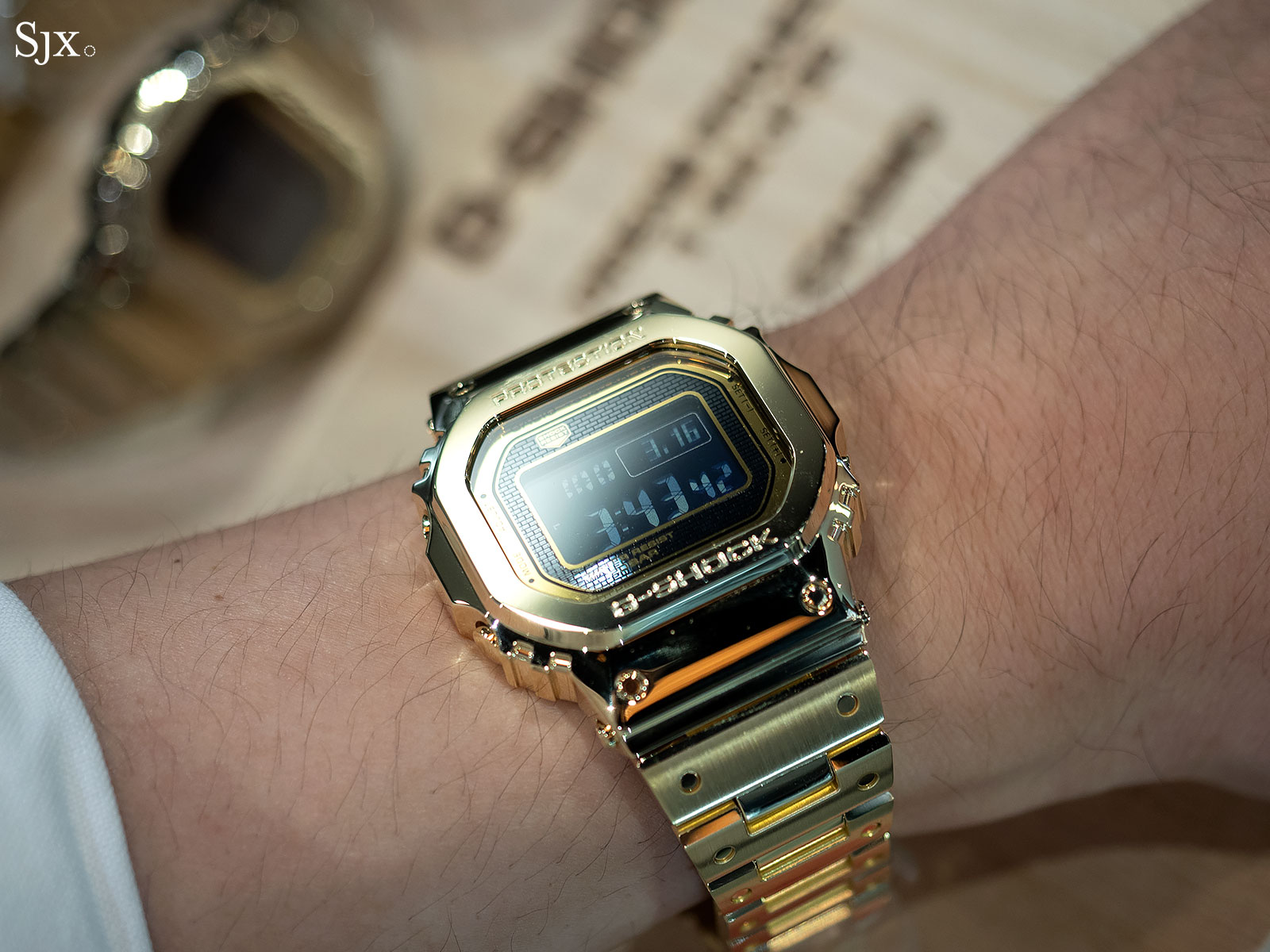 Casio 2024 18k gold