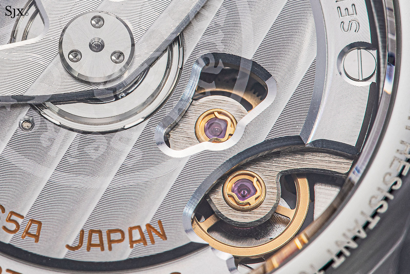 The Amazing History Functionality Of The Seiko Spring Drive Movement  ABlogtoWatch 