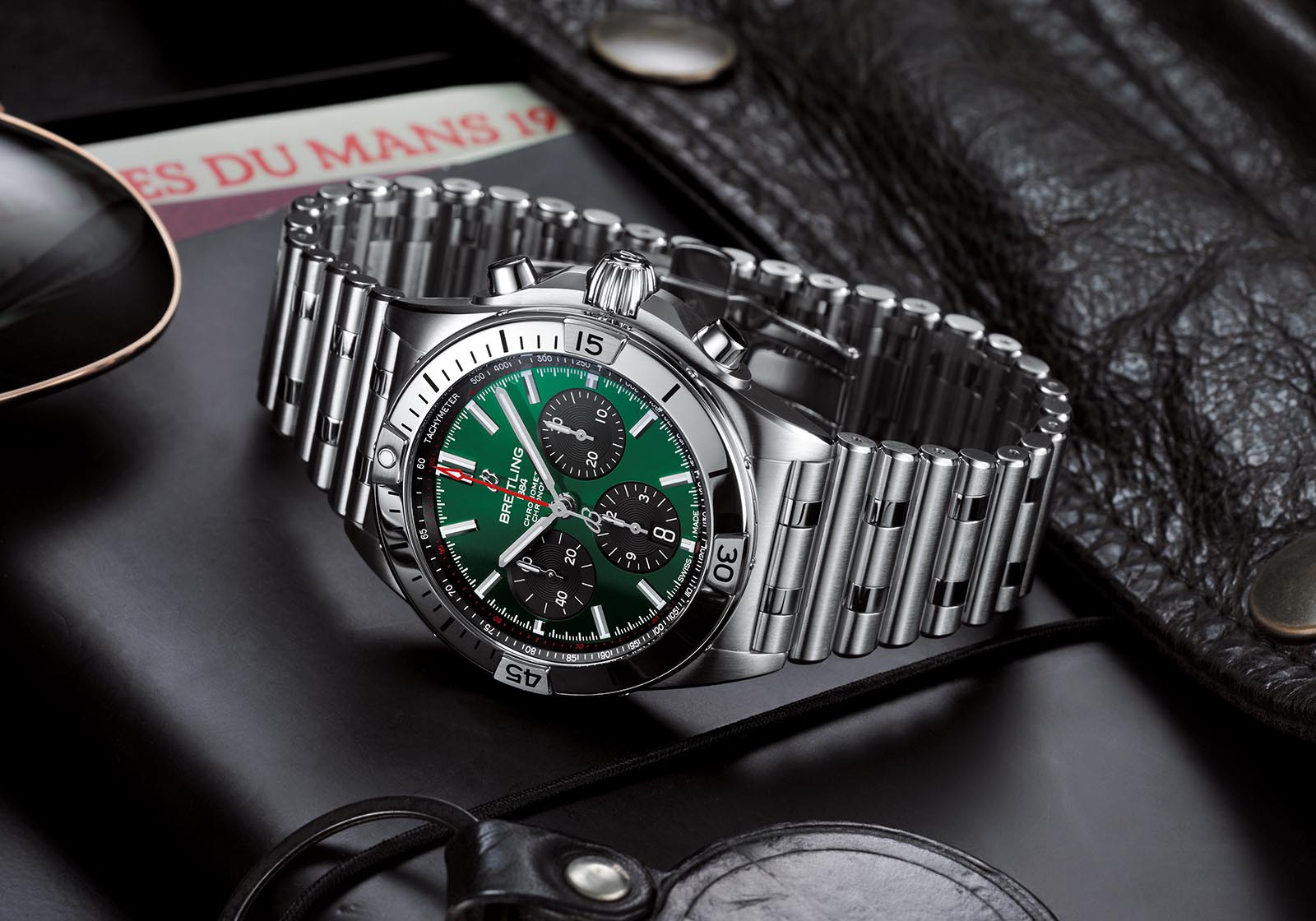 Breitling (Re)Introduces the Chronomat with Rouleaux Bracelet