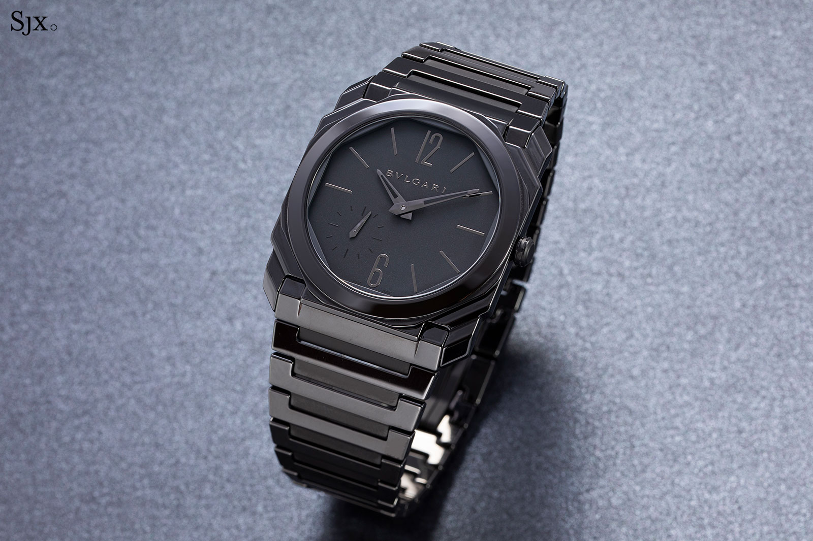 Up Close: Bulgari Octo Finissimo Black Sandblast-Polished Ceramic | SJX  Watches