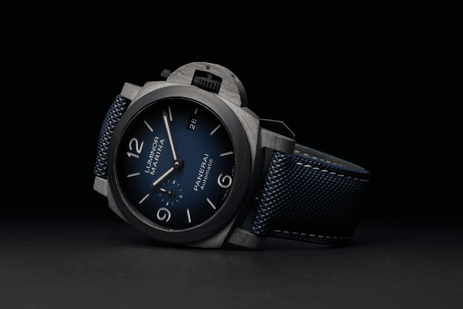 Panerai luminor marina online carbotech price