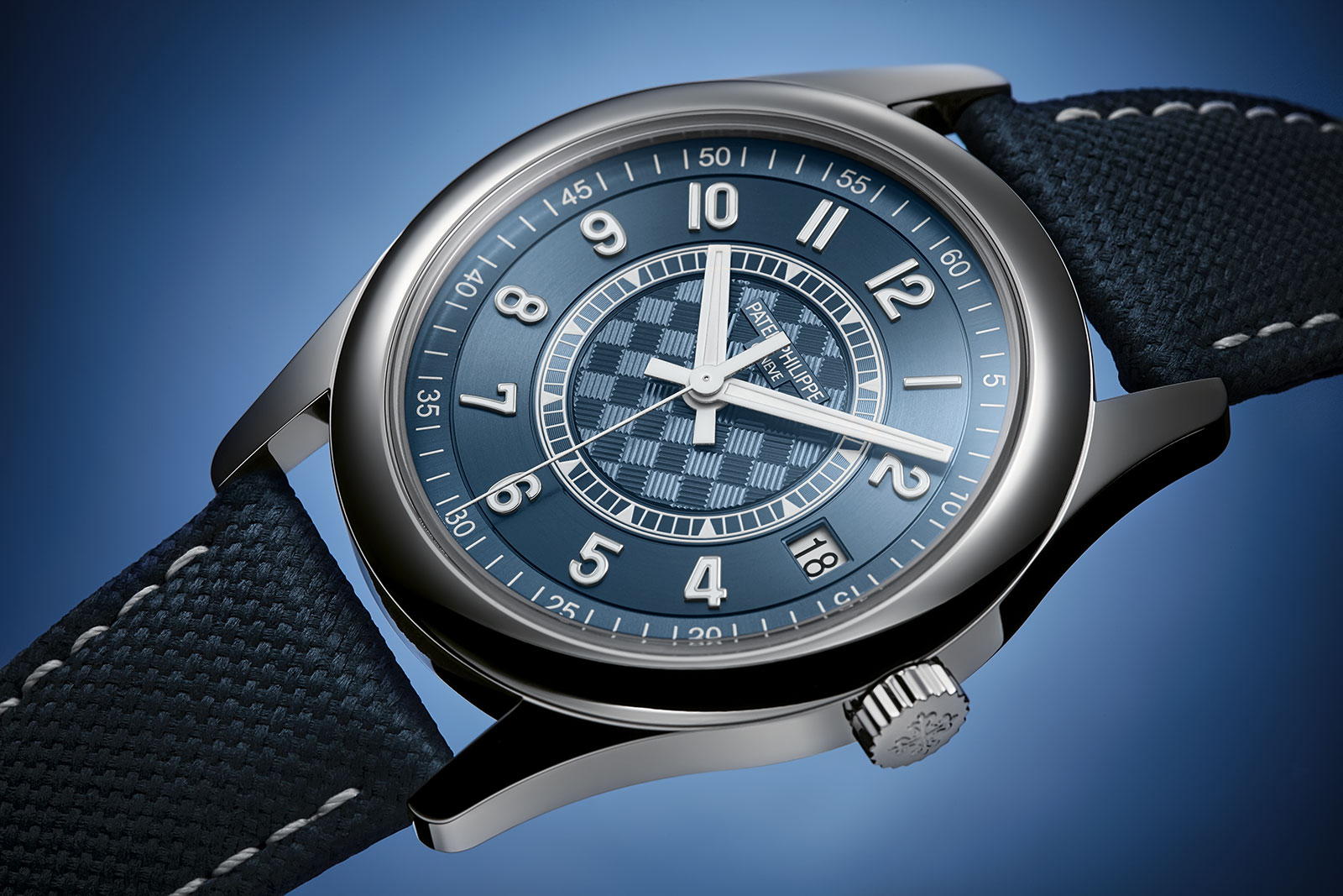 First Look: Patek Philippe Delivers Color And Sportiness With The Calatrava  6007G Watch