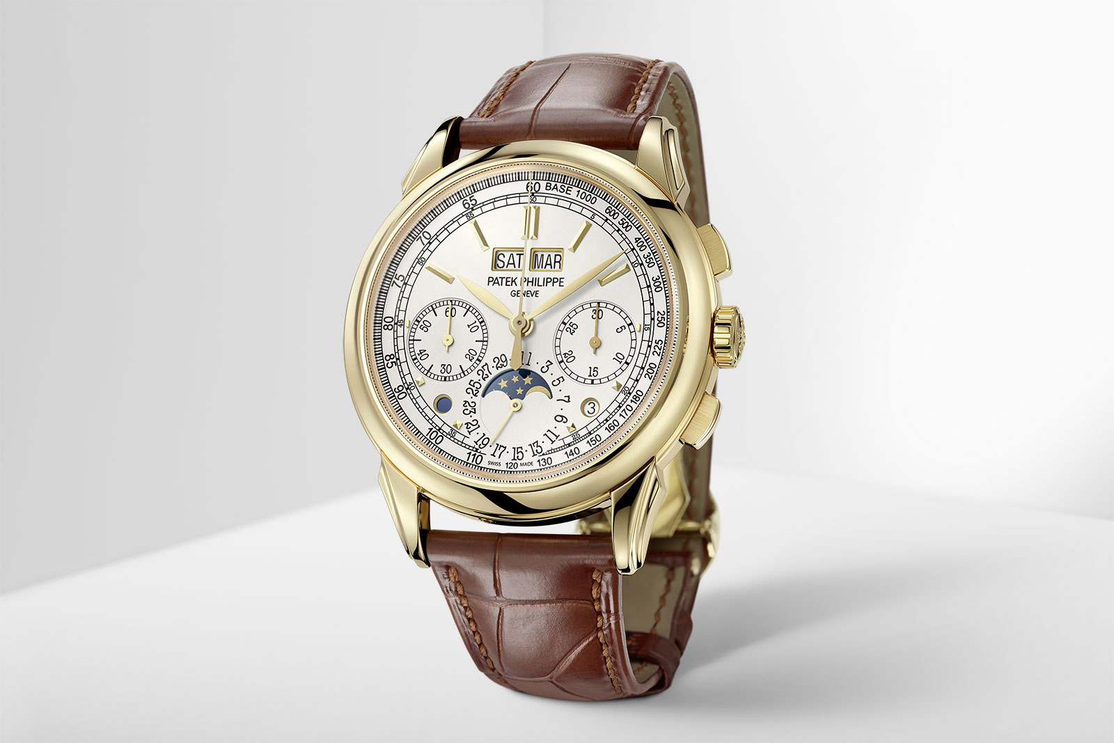 Patek Philippe Introduces the Perpetual Calendar Chronograph Ref