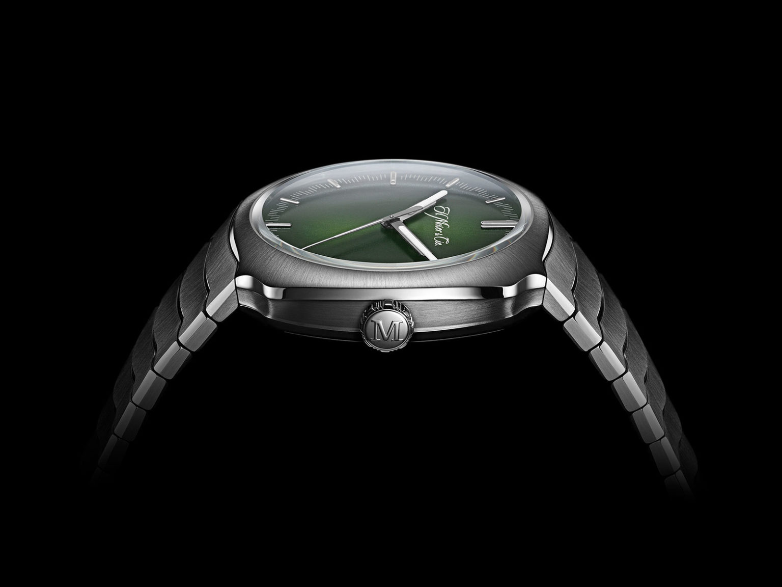 H. Moser & Cie Introduces the Streamliner Centre Second | SJX Watches